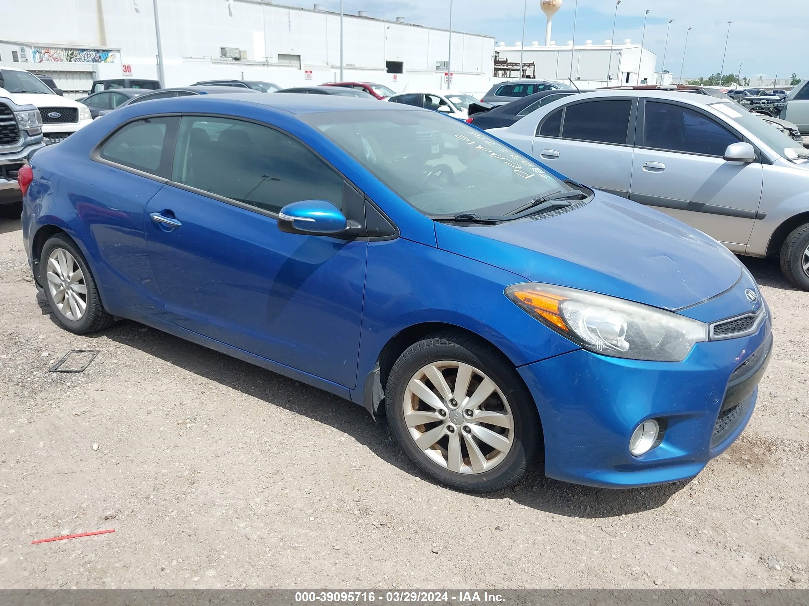 KIA FORTE 2015 knafx6a88f5335044