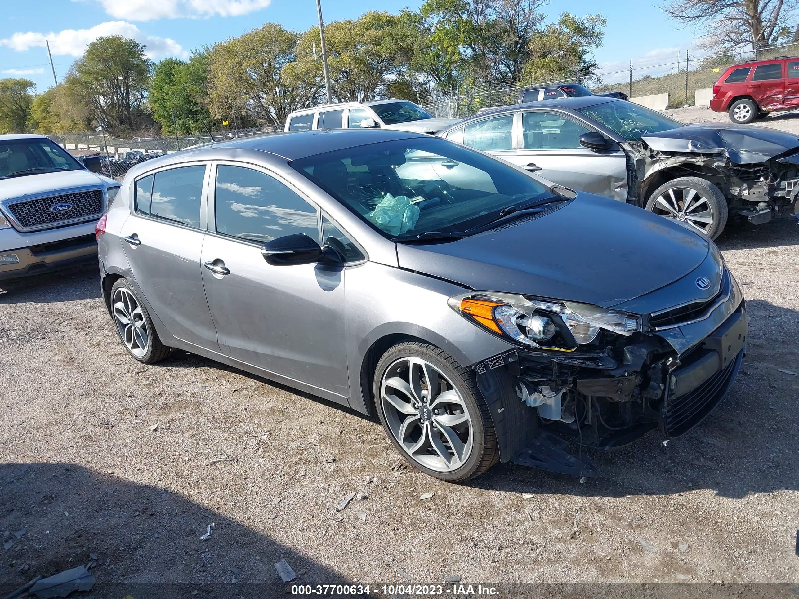 KIA FORTE 2016 knafz5a30g5508422