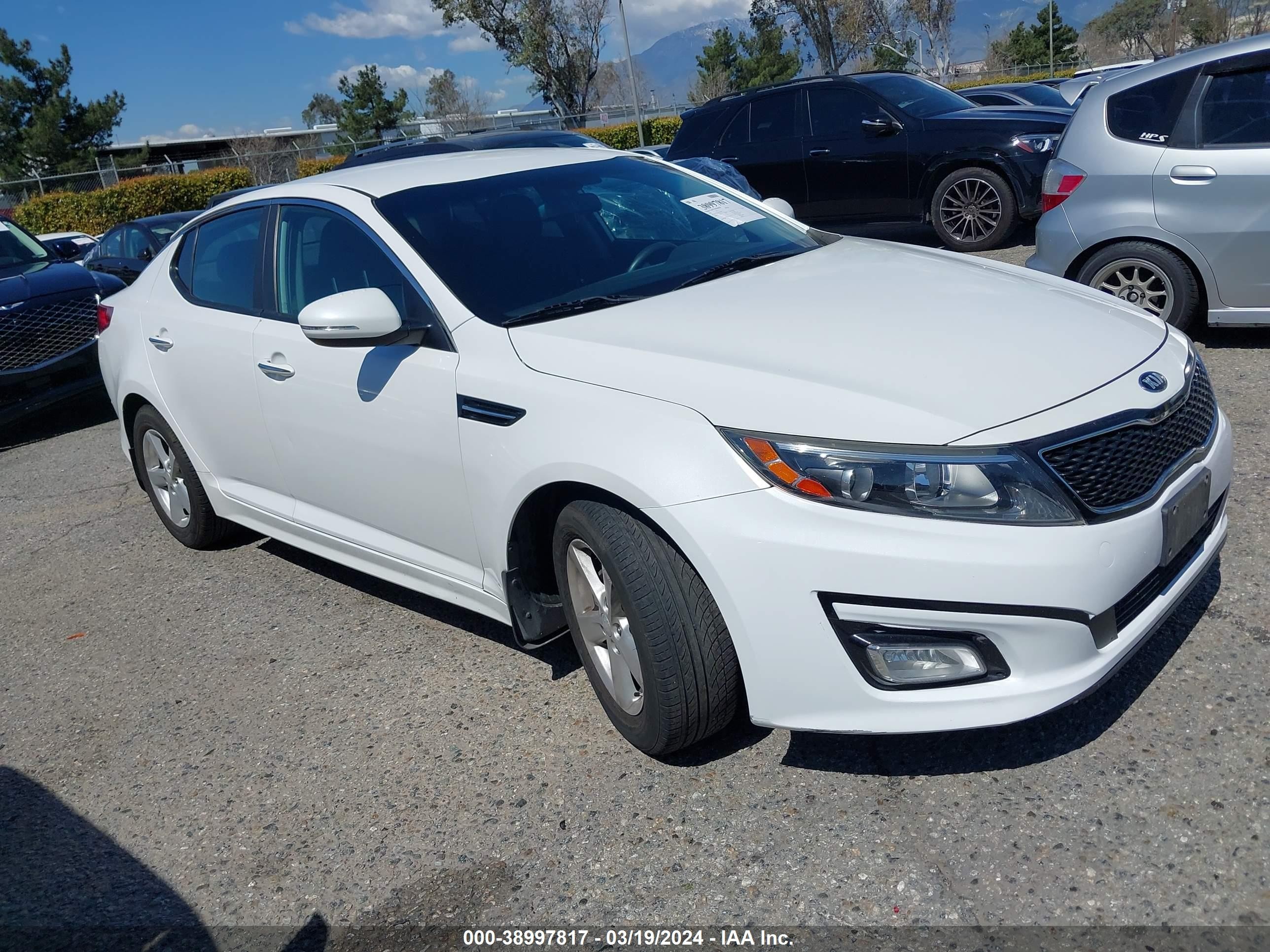 KIA OPTIMA 2015 knagm4a79f5630842