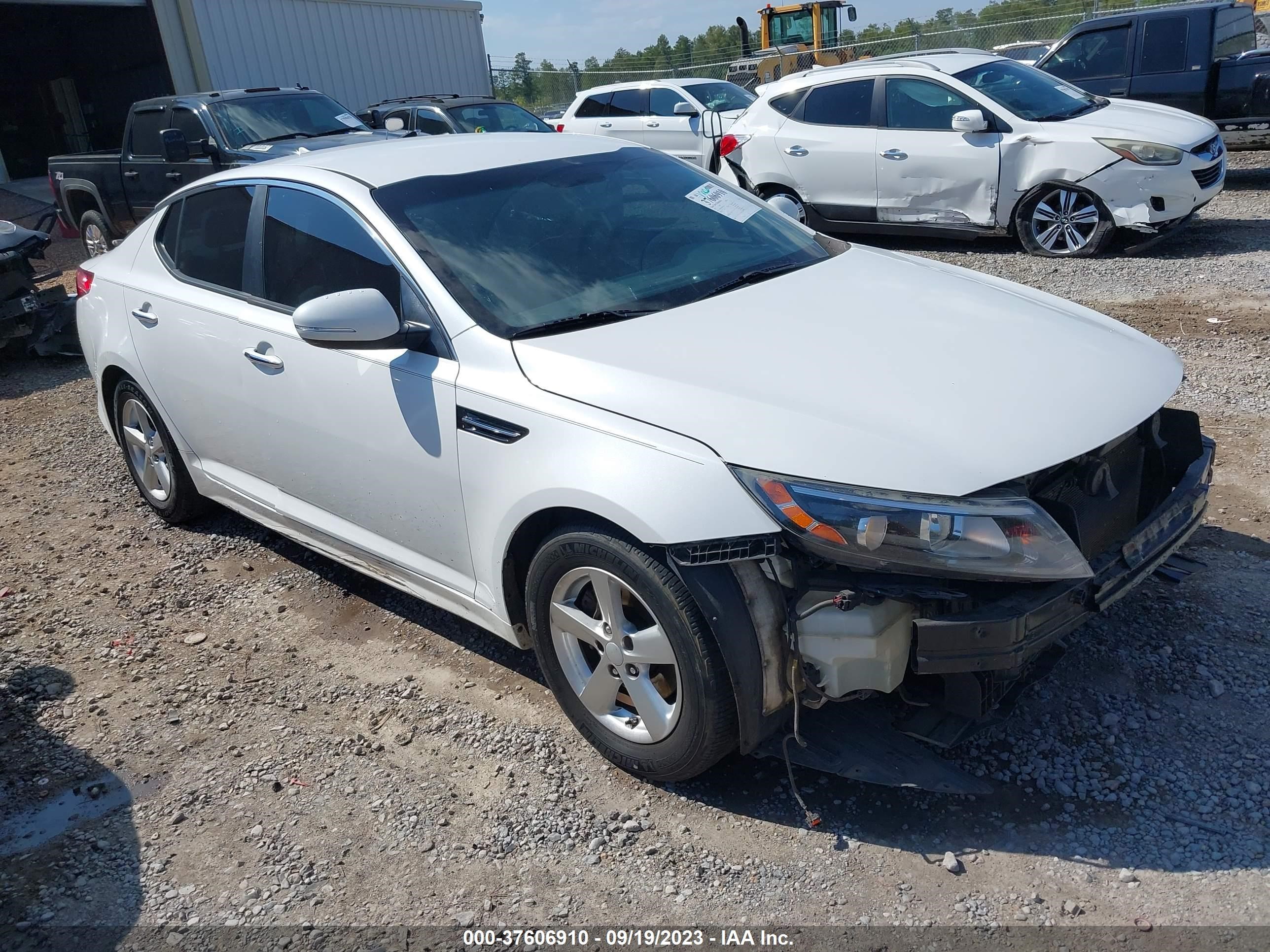 KIA OPTIMA 2015 knagm4a79f5651142