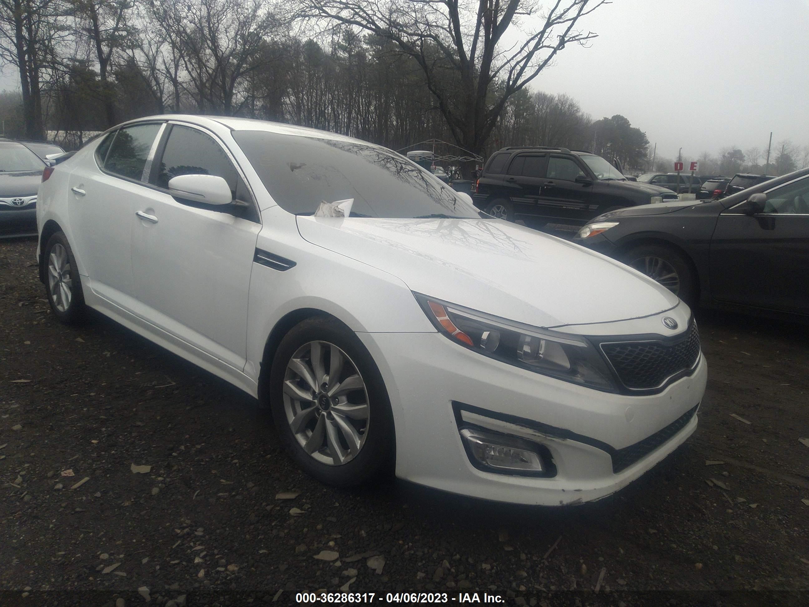 KIA OPTIMA 2015 knagm4a7xf5617369