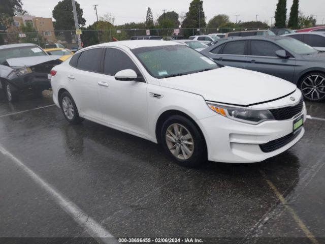 KIA OPTIMA 2016 knagt4l32g5103045