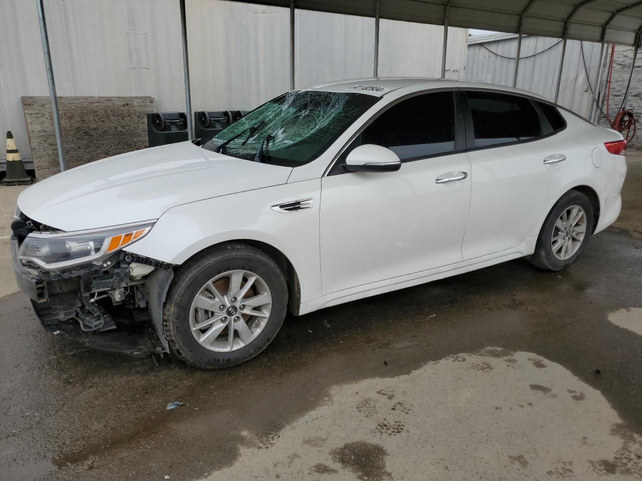 KIA OPTIMA 2016 knagt4l32g5107354