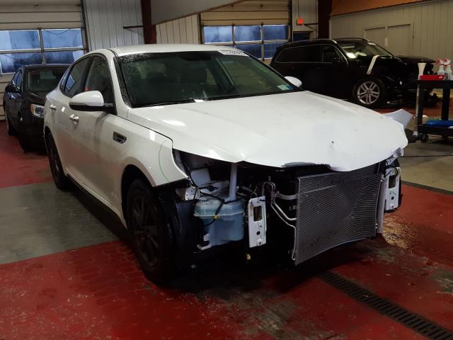 KIA OPTIMA LX 2018 knagt4l35j5217029