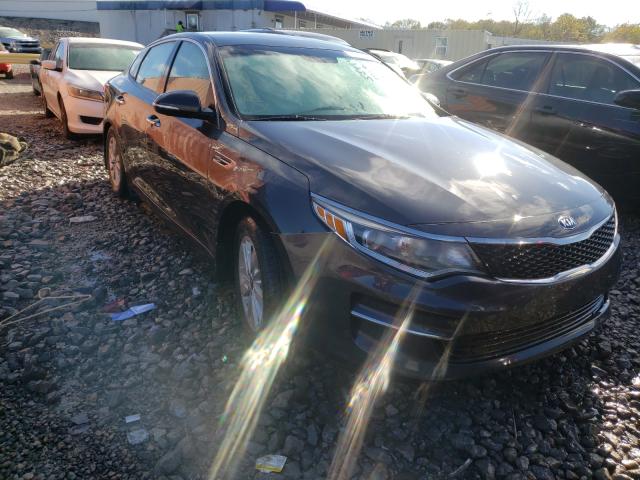 KIA OPTIMA LX 2017 knagt4l38h5146113