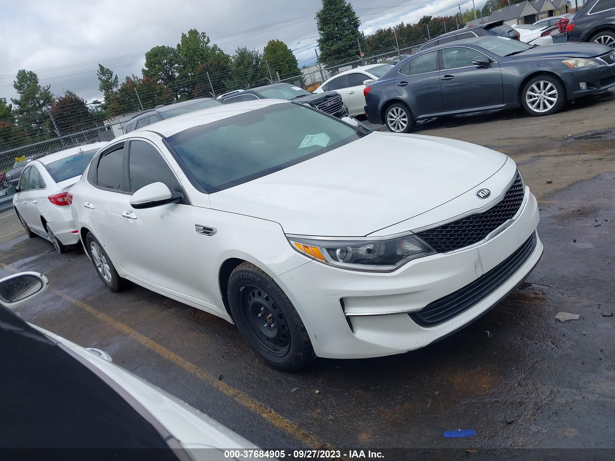 KIA OPTIMA 2017 knagt4l38h5150310