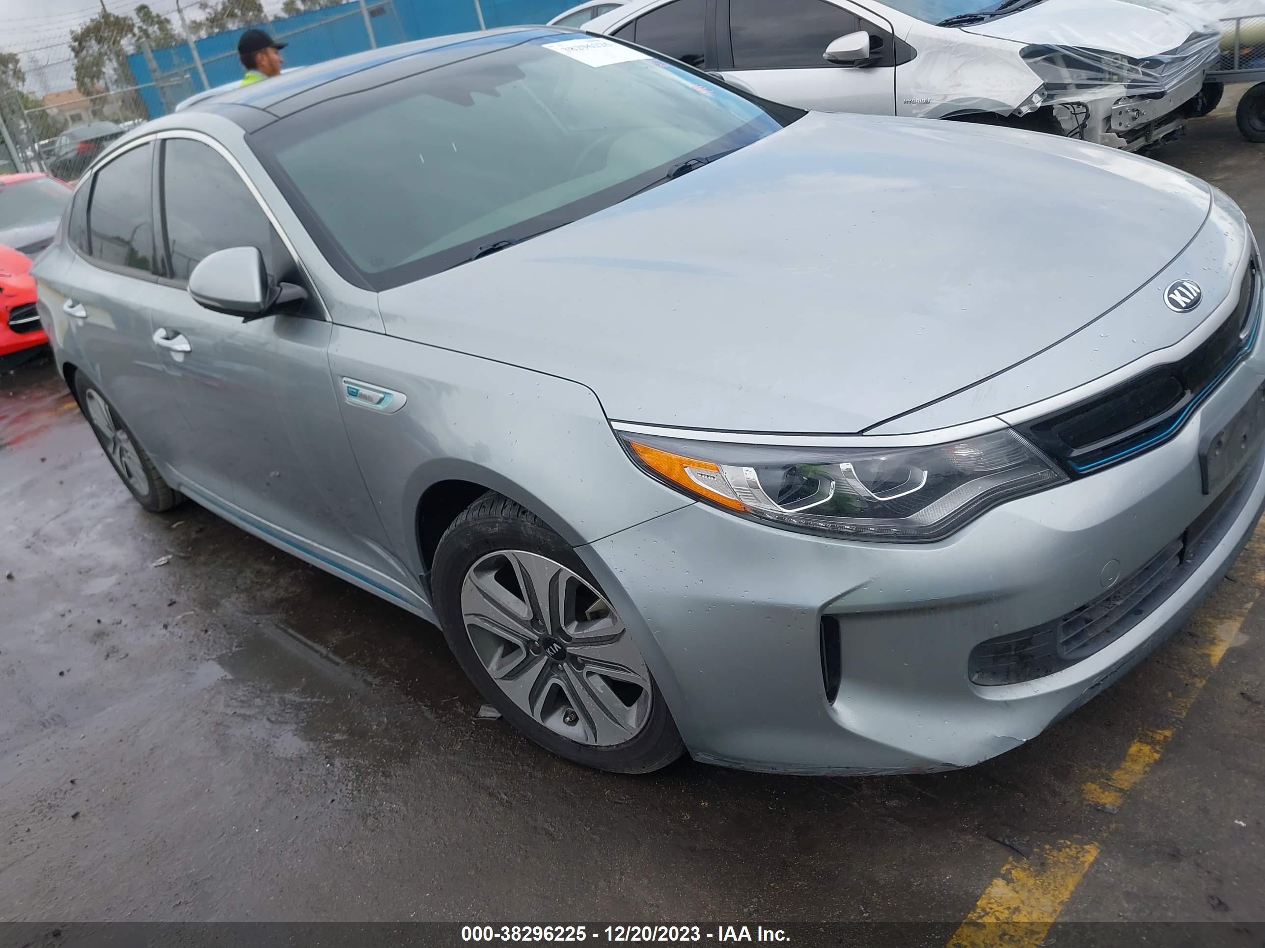 KIA OPTIMA 2017 knagv4ld2h5017173