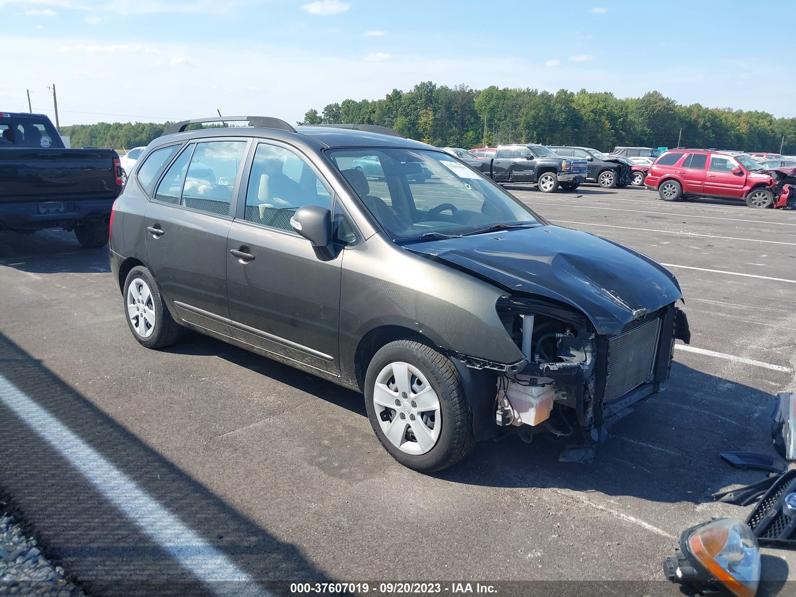 KIA RONDO 2010 knahg8c85a7308768