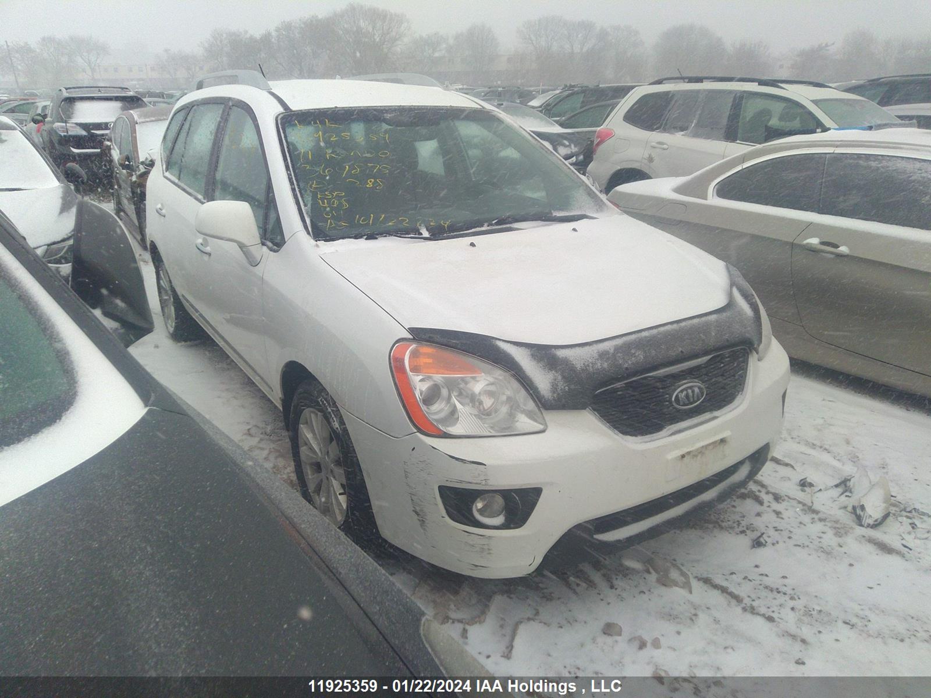 KIA RONDO 2011 knahh8a89b7364875