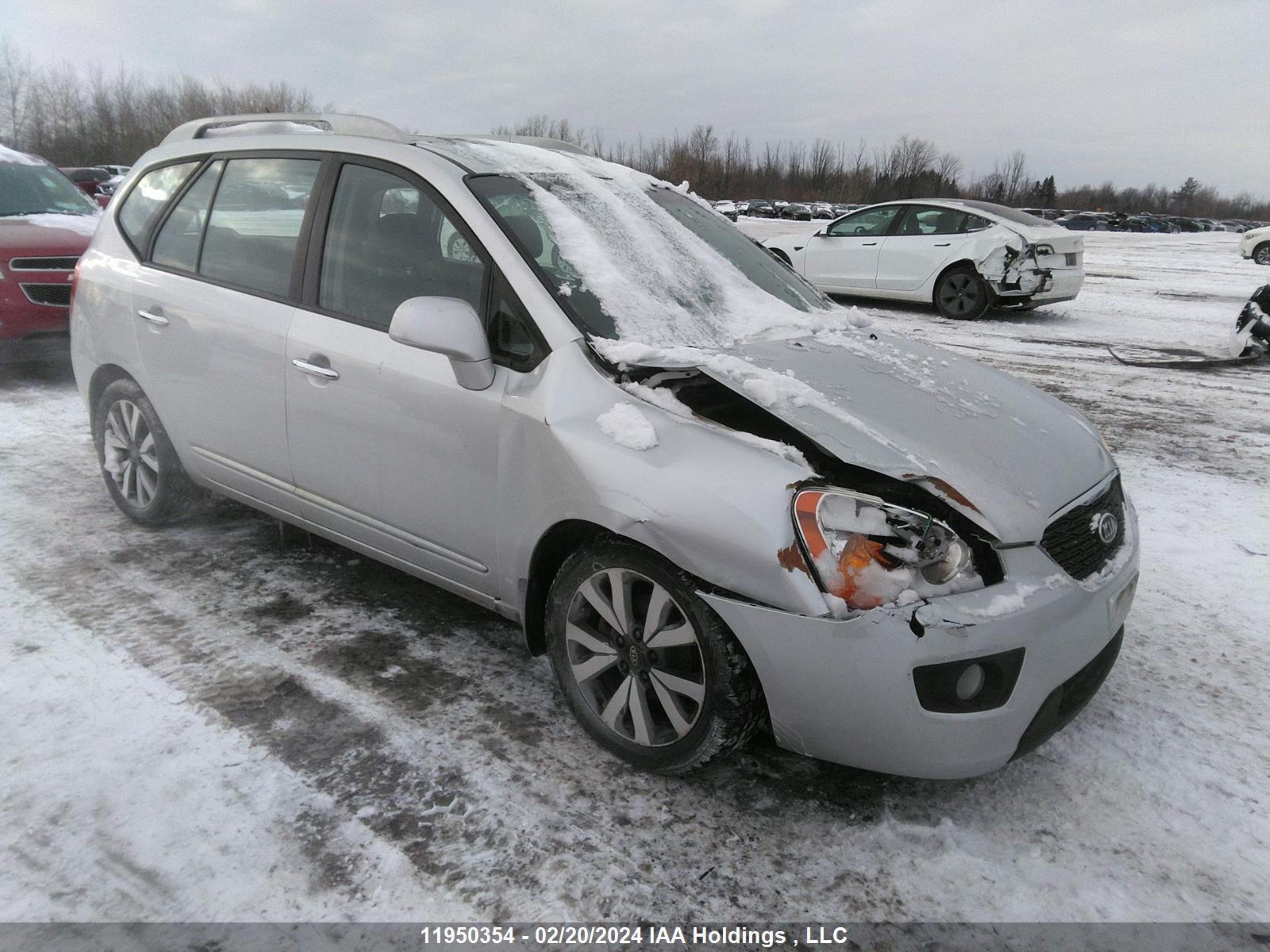 KIA RONDO 2011 knahh8c82b7364147