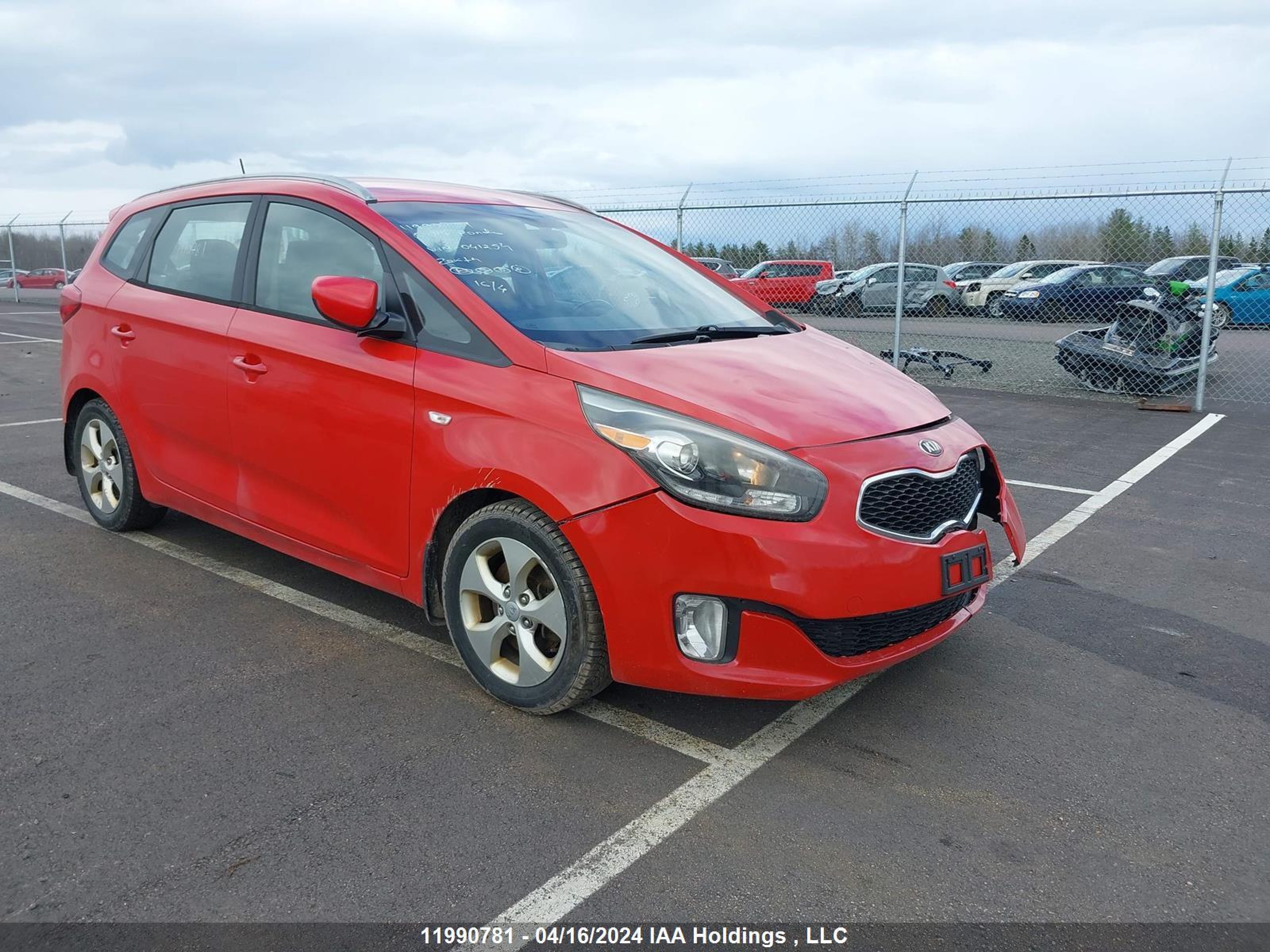 KIA RONDO 2014 knaht8a37e7041254