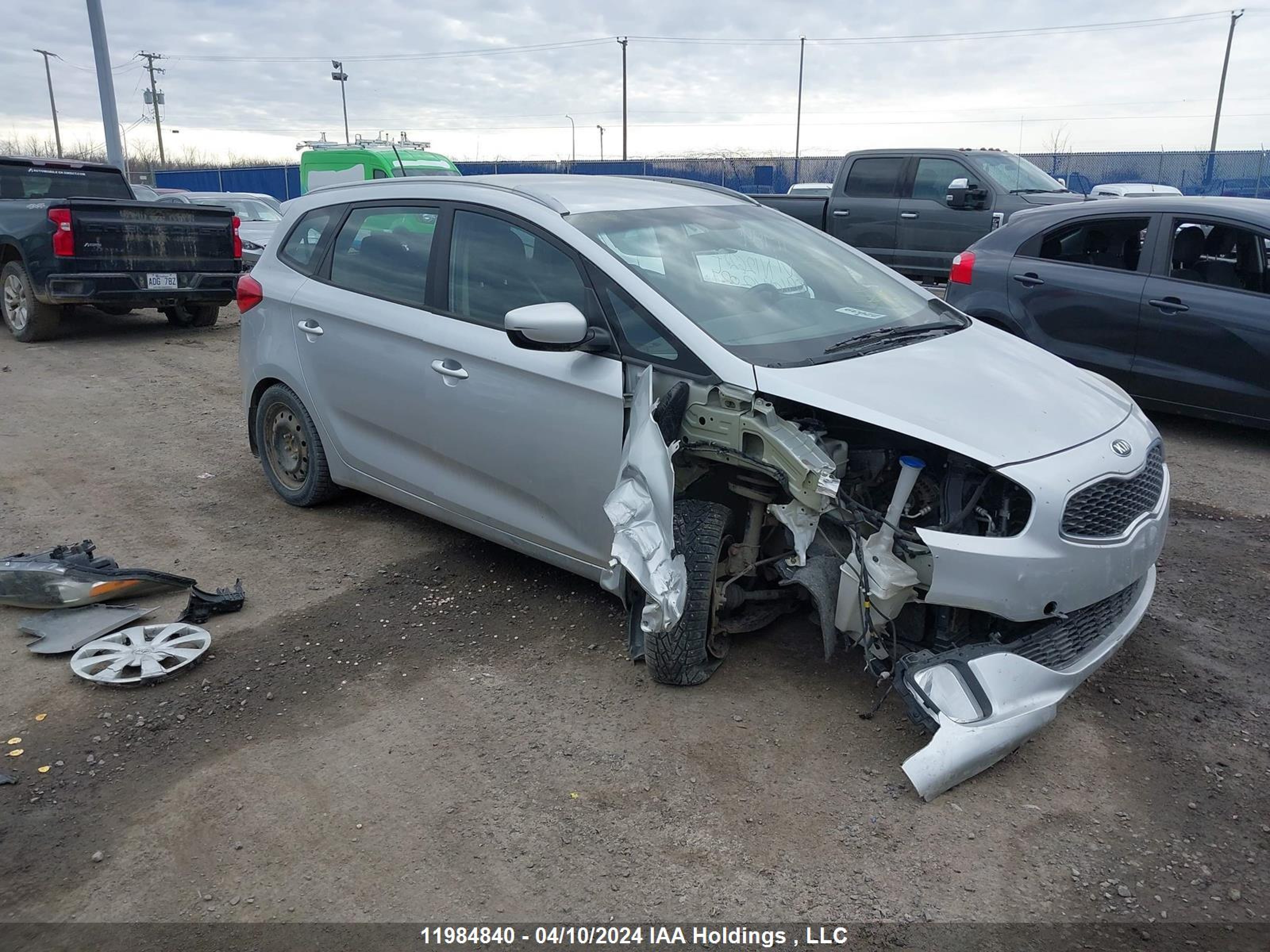 KIA RONDO 2016 knaht8a37g7126257