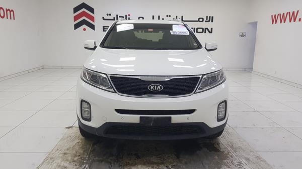 KIA SORENTO 2015 knaku8111f5567572