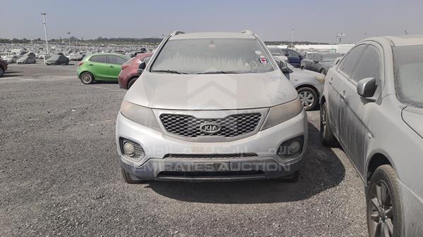 KIA SORENTO 2013 knaku8118d5316528