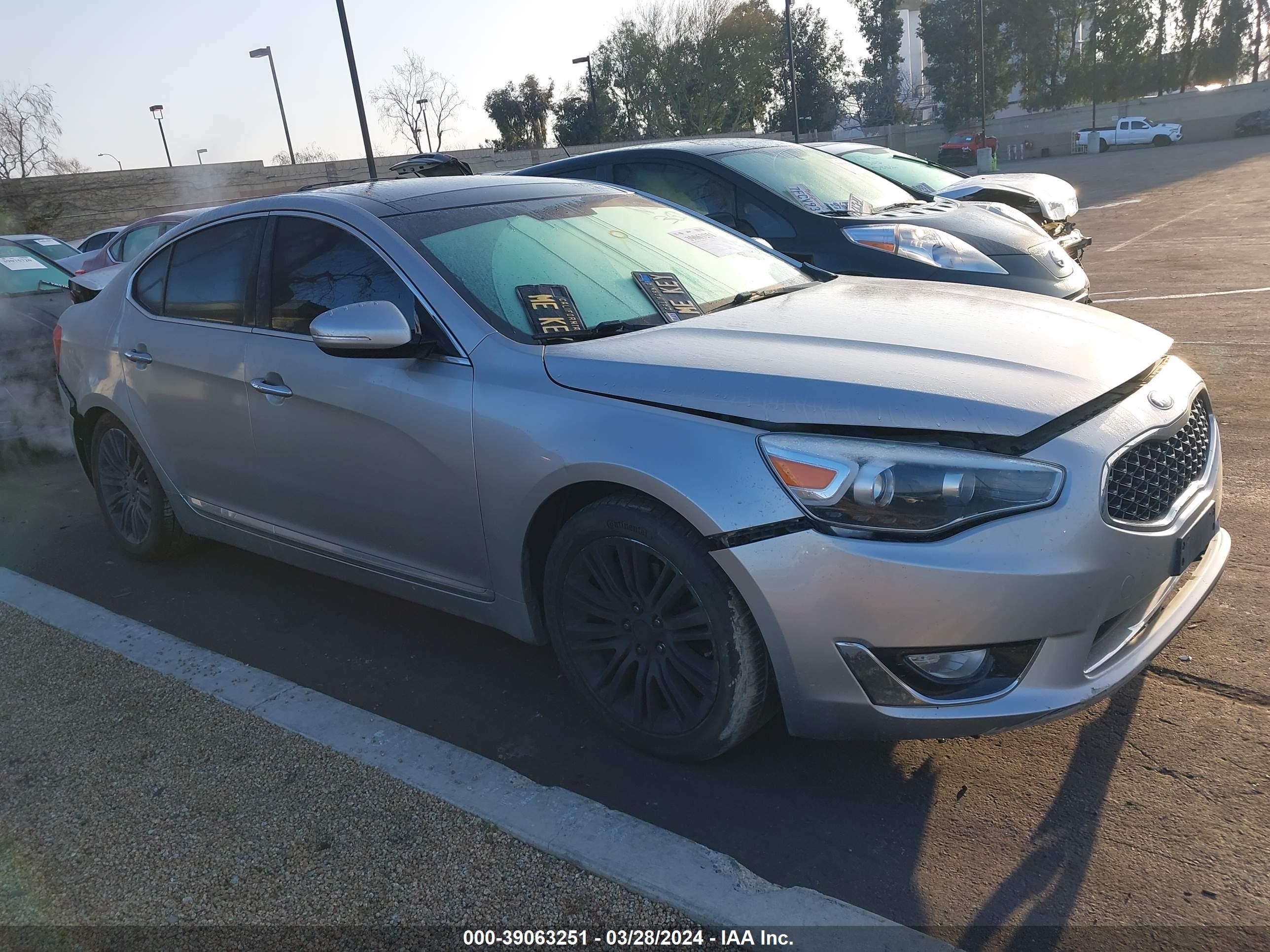 KIA CADENZA 2014 knaln4d76e5137528