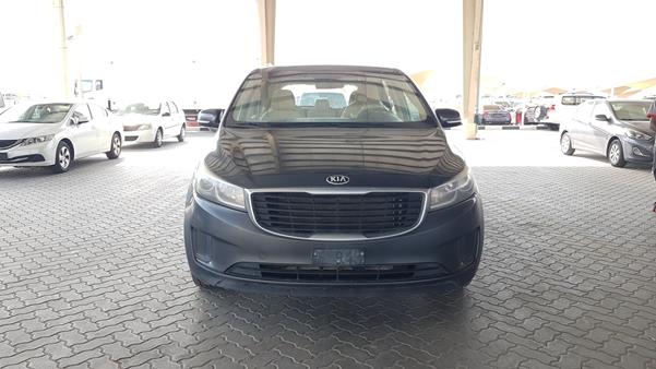 KIA CARNIVAL 2016 knamb812xg6187584