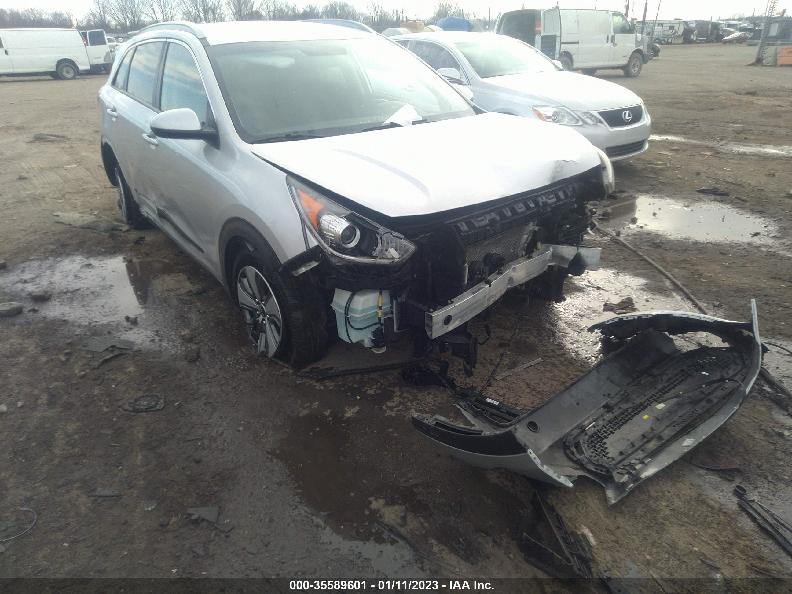 KIA NIRO 2019 kndcb3lc1k5353643