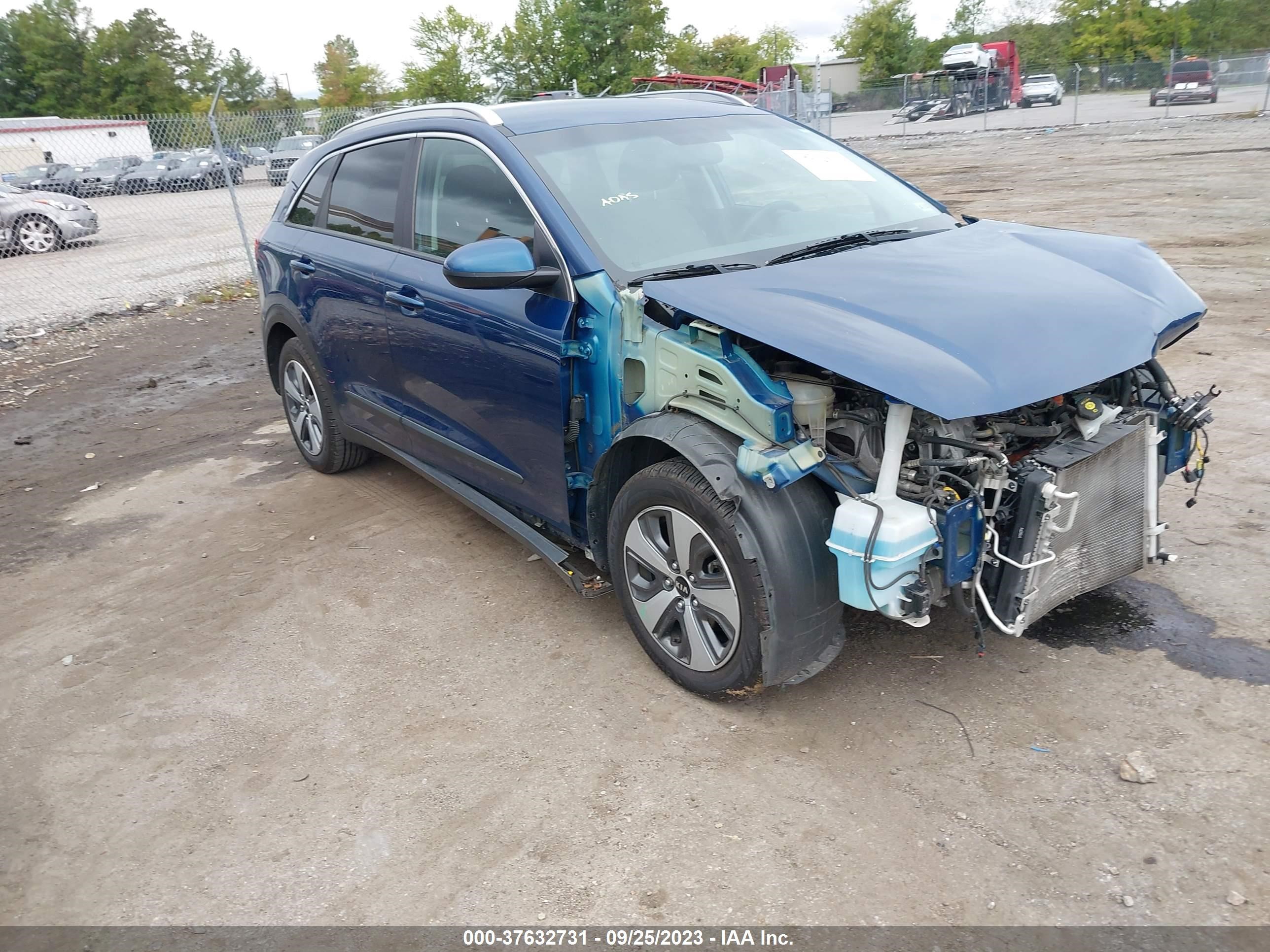 KIA NIRO 2018 kndcb3lc2j5137444