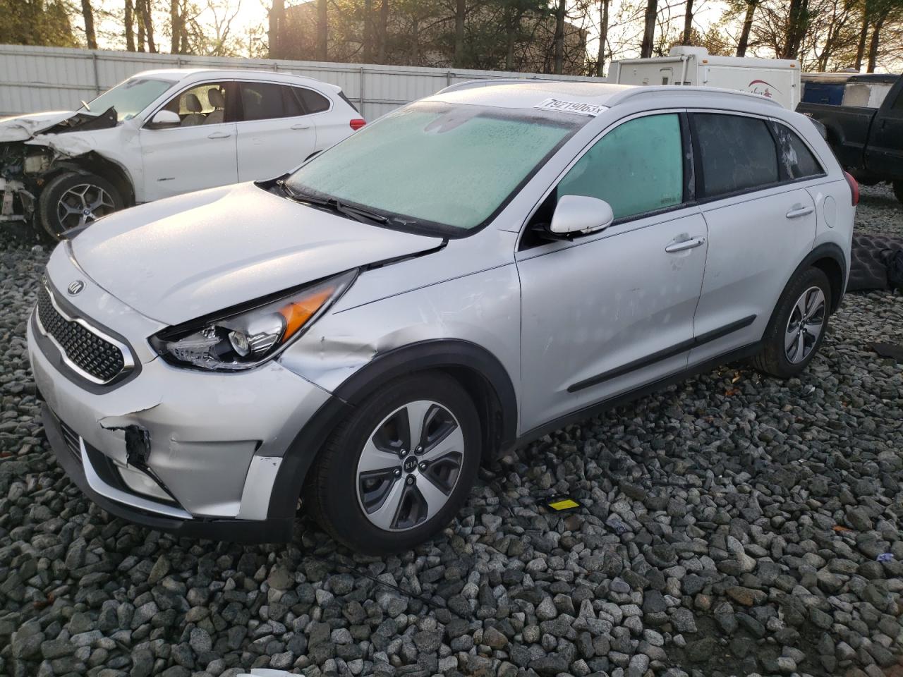 KIA NIRO 2017 kndcc3lc1h5047709