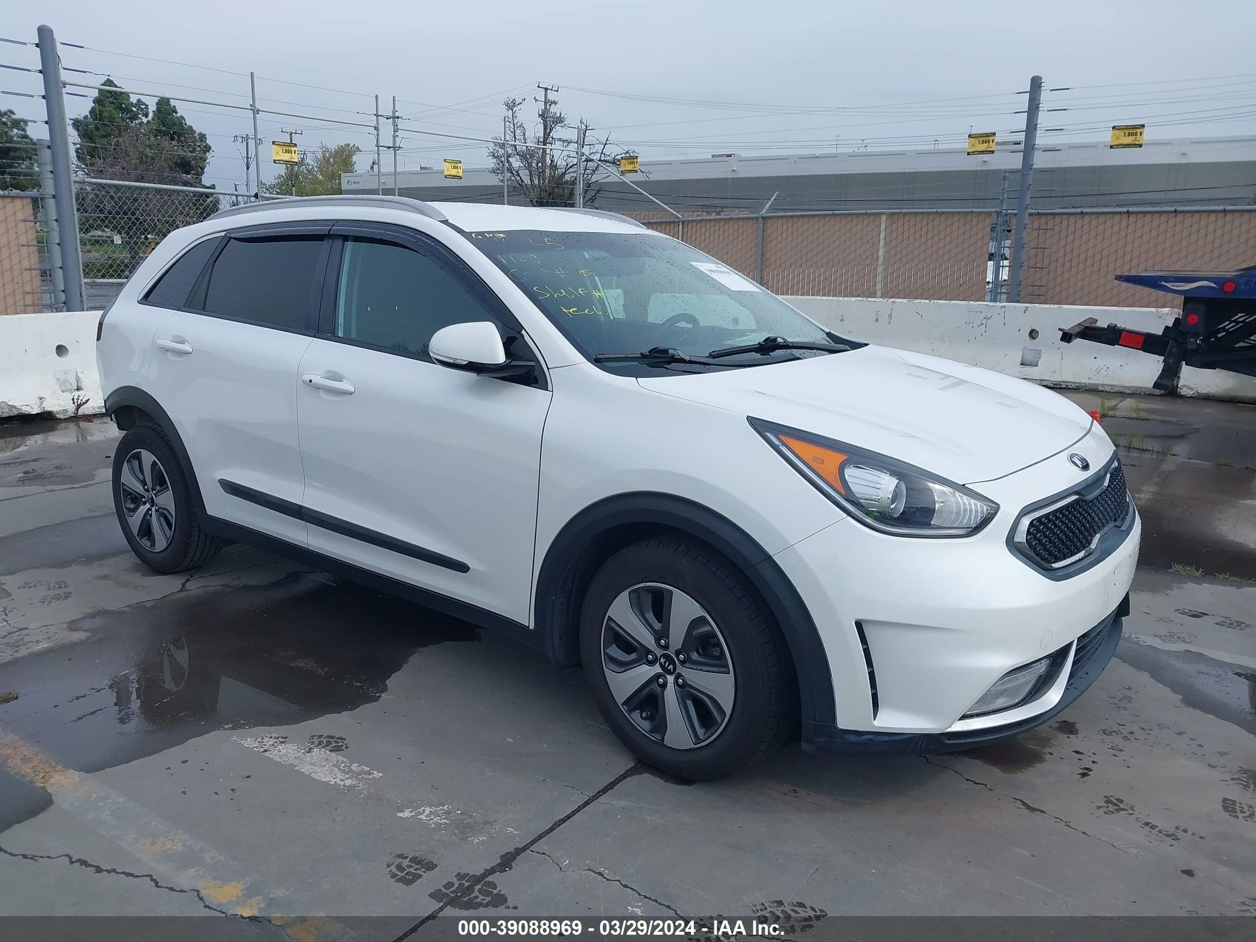 KIA NIRO 2017 kndcc3lc3h5072160