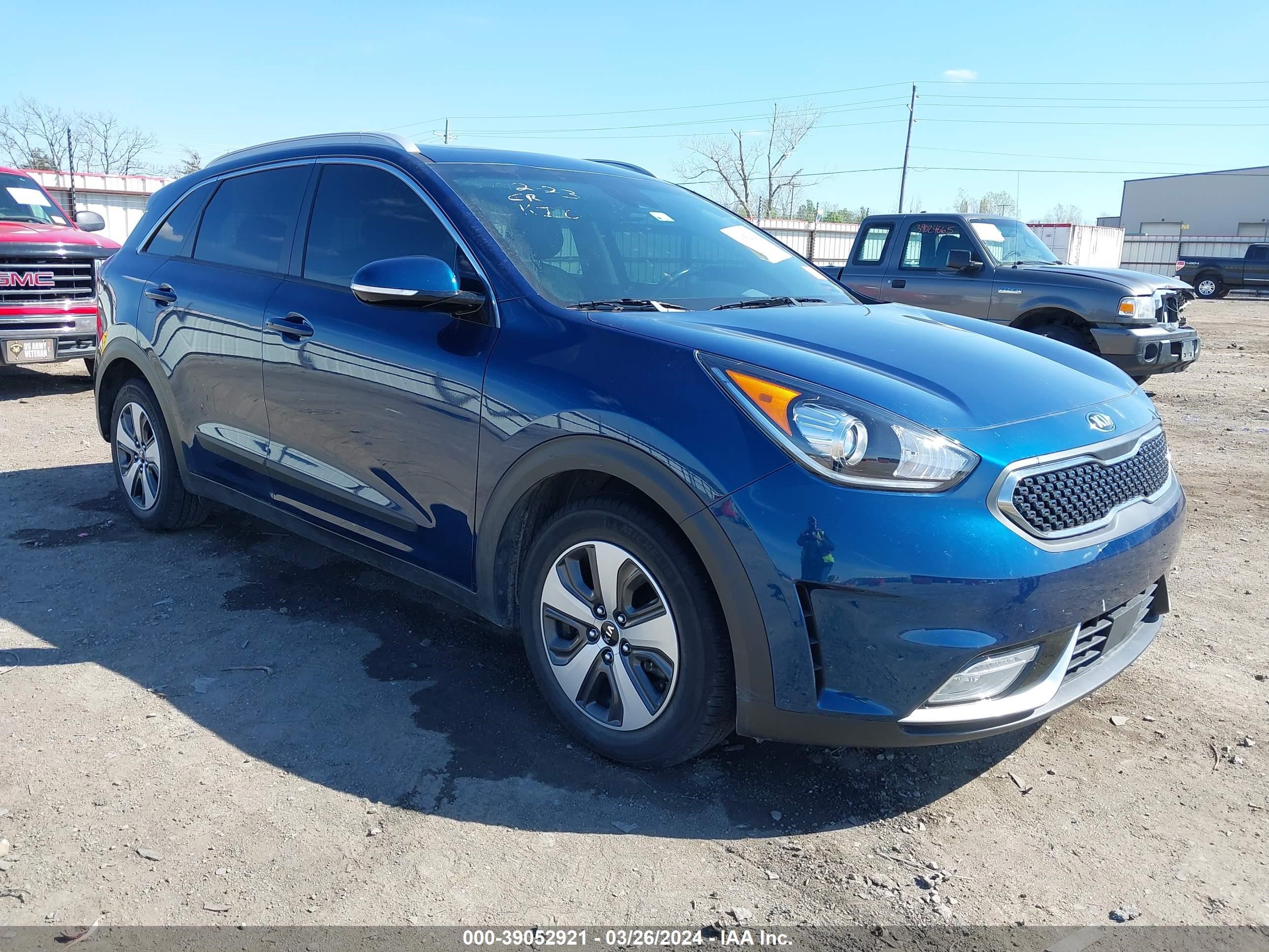 KIA NIRO 2017 kndcc3lc8h5052616