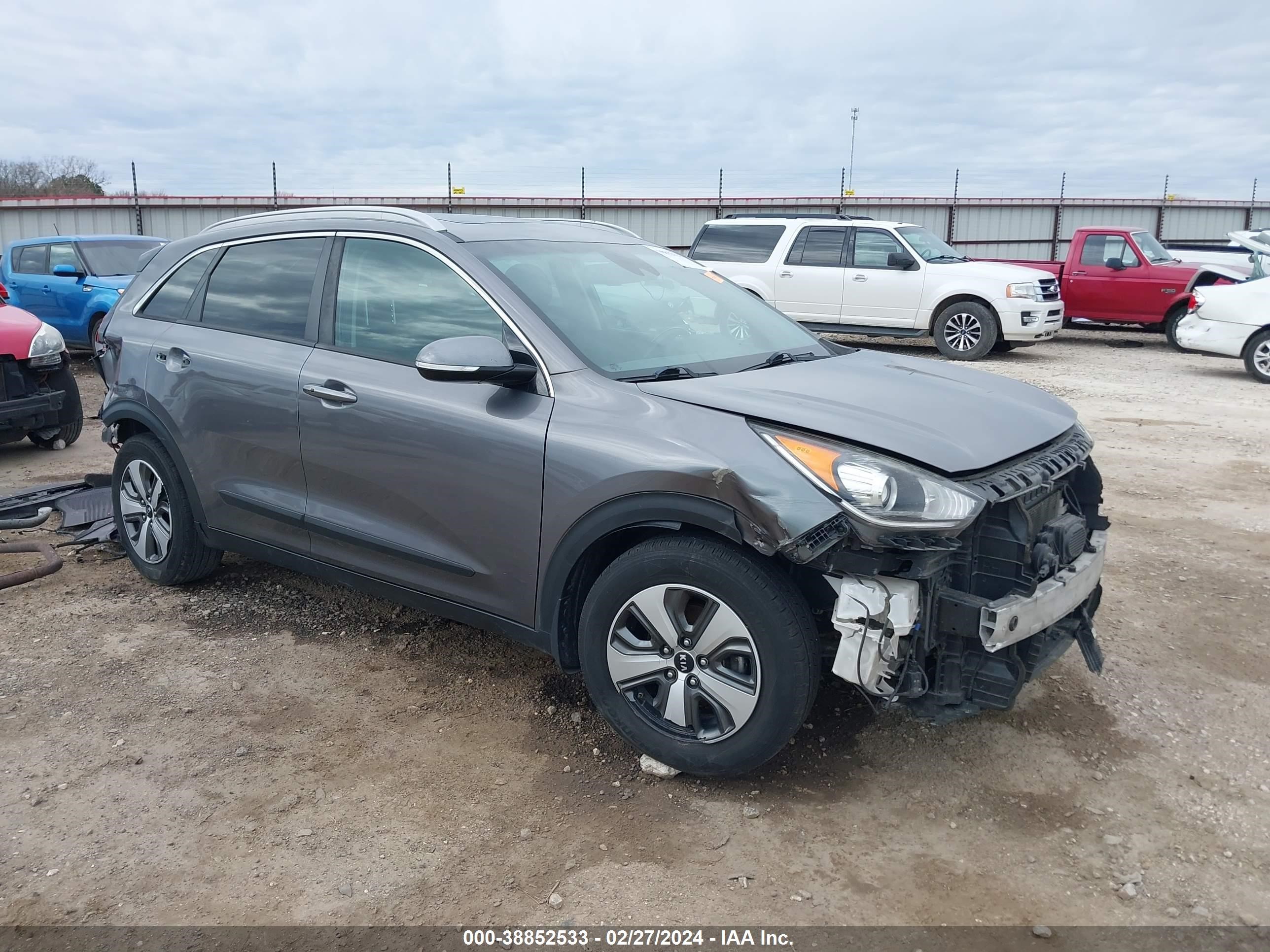 KIA NIRO 2018 kndce3lc5j5130656