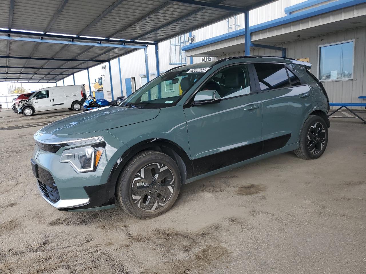 KIA NIRO 2023 kndcr3l15p5024588