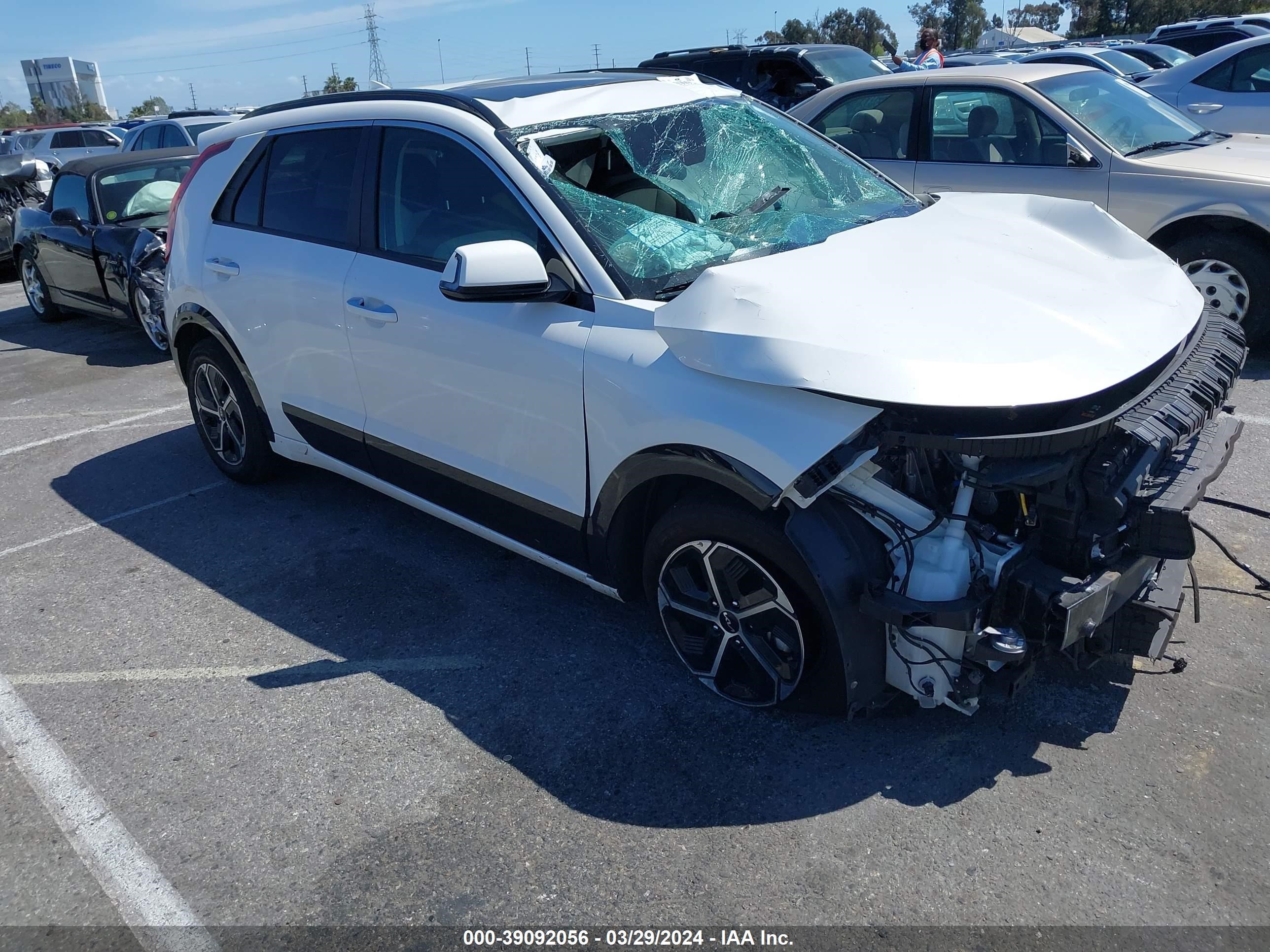 KIA NIRO 2023 kndct3le2p5058783