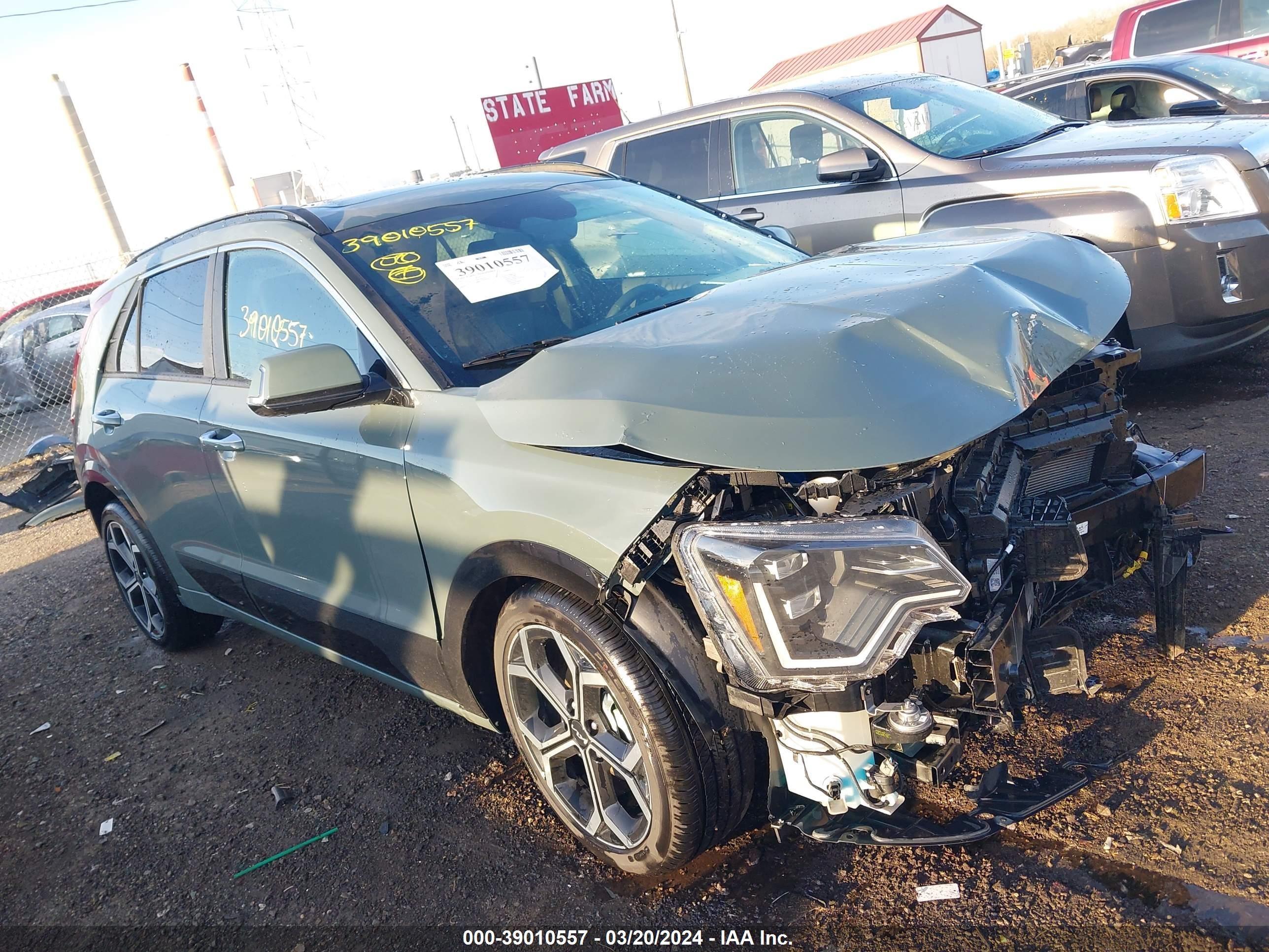 KIA NIRO 2023 kndct3le6p5096081