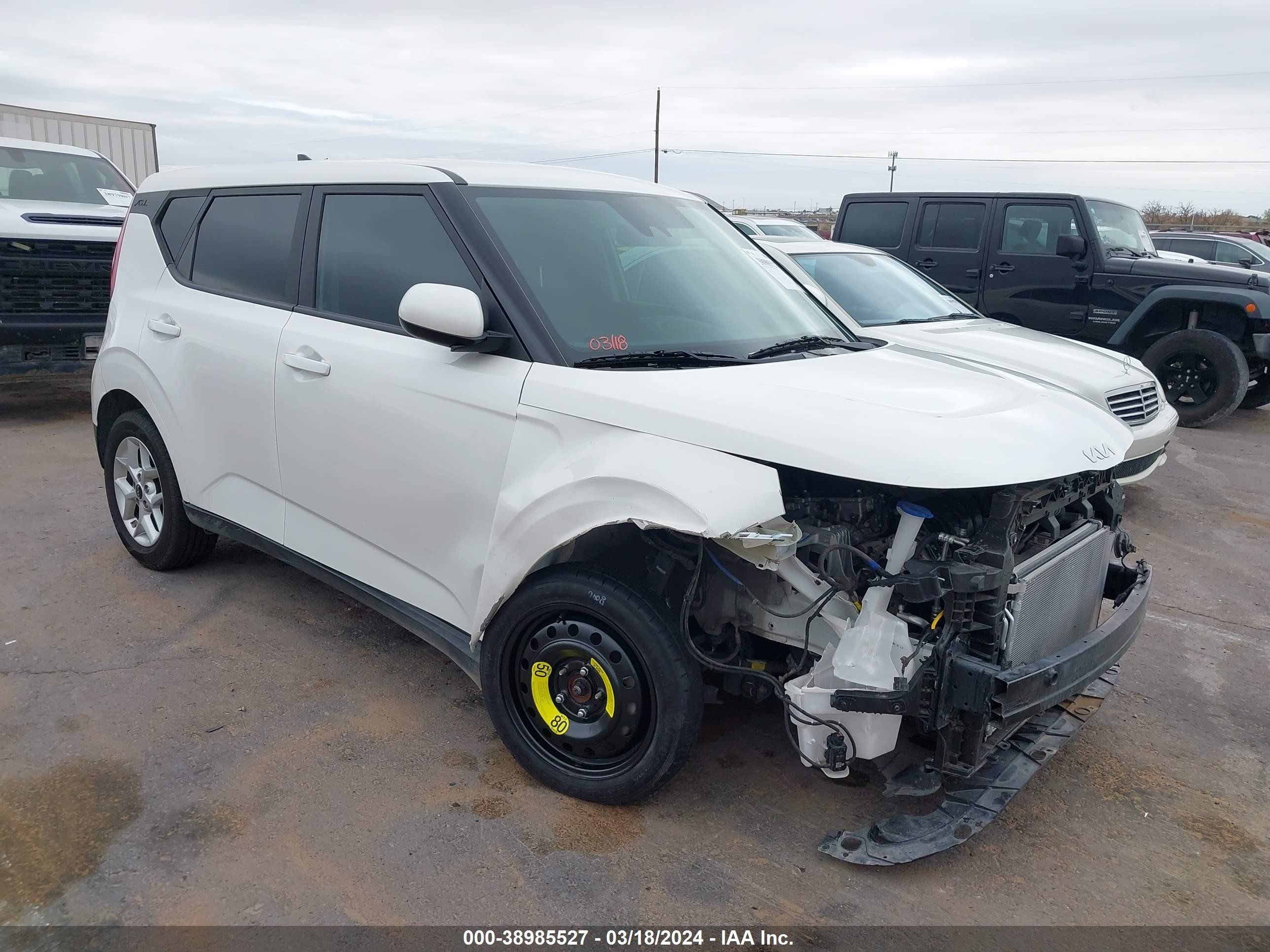 KIA SOUL 2022 kndj23au0n7161352