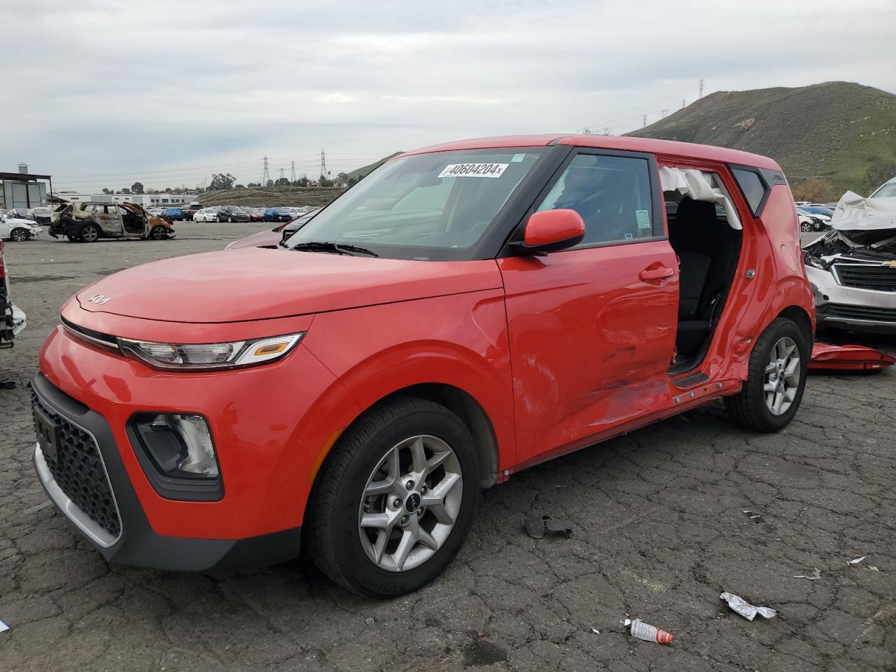 KIA SOUL 2022 kndj23au0n7184016