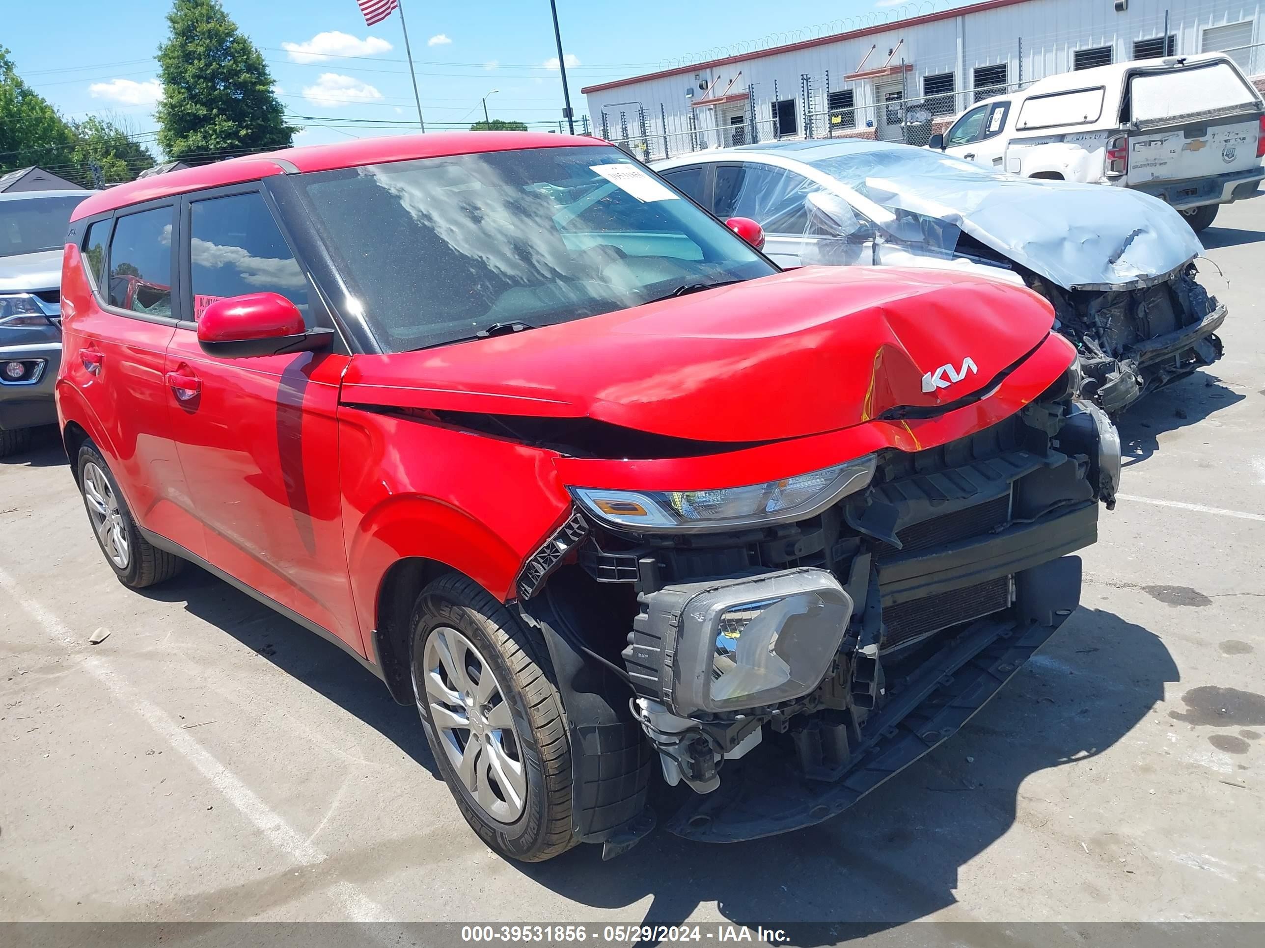 KIA SOUL 2022 kndj23au1n7156936