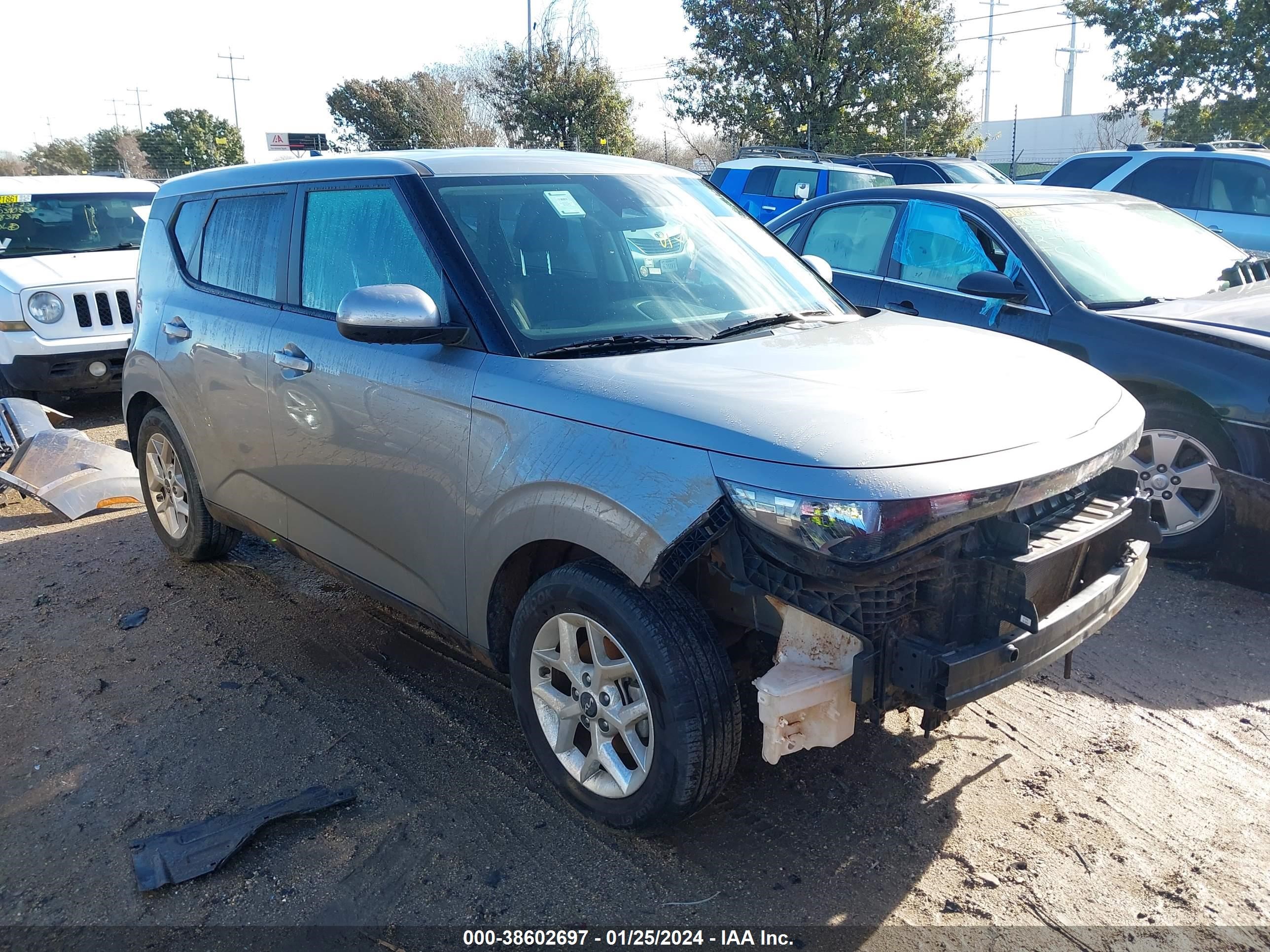 KIA SOUL 2023 kndj23au2p7861179