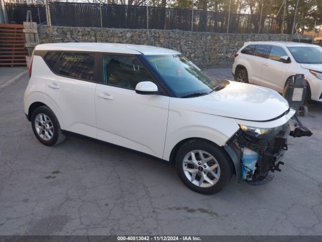 KIA SOUL 2023 kndj23au3p7843693