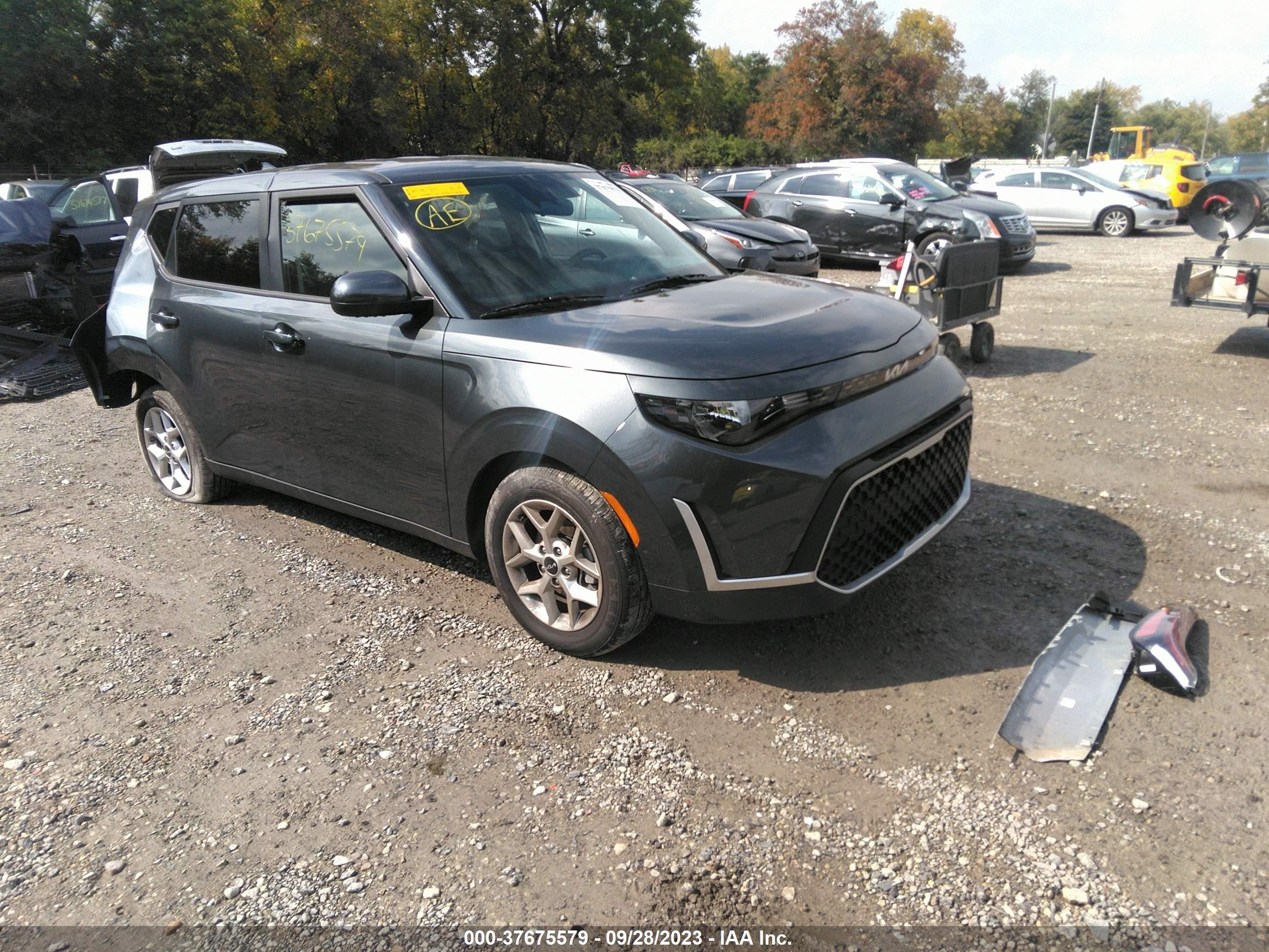 KIA SOUL 2023 kndj23au3p7888133