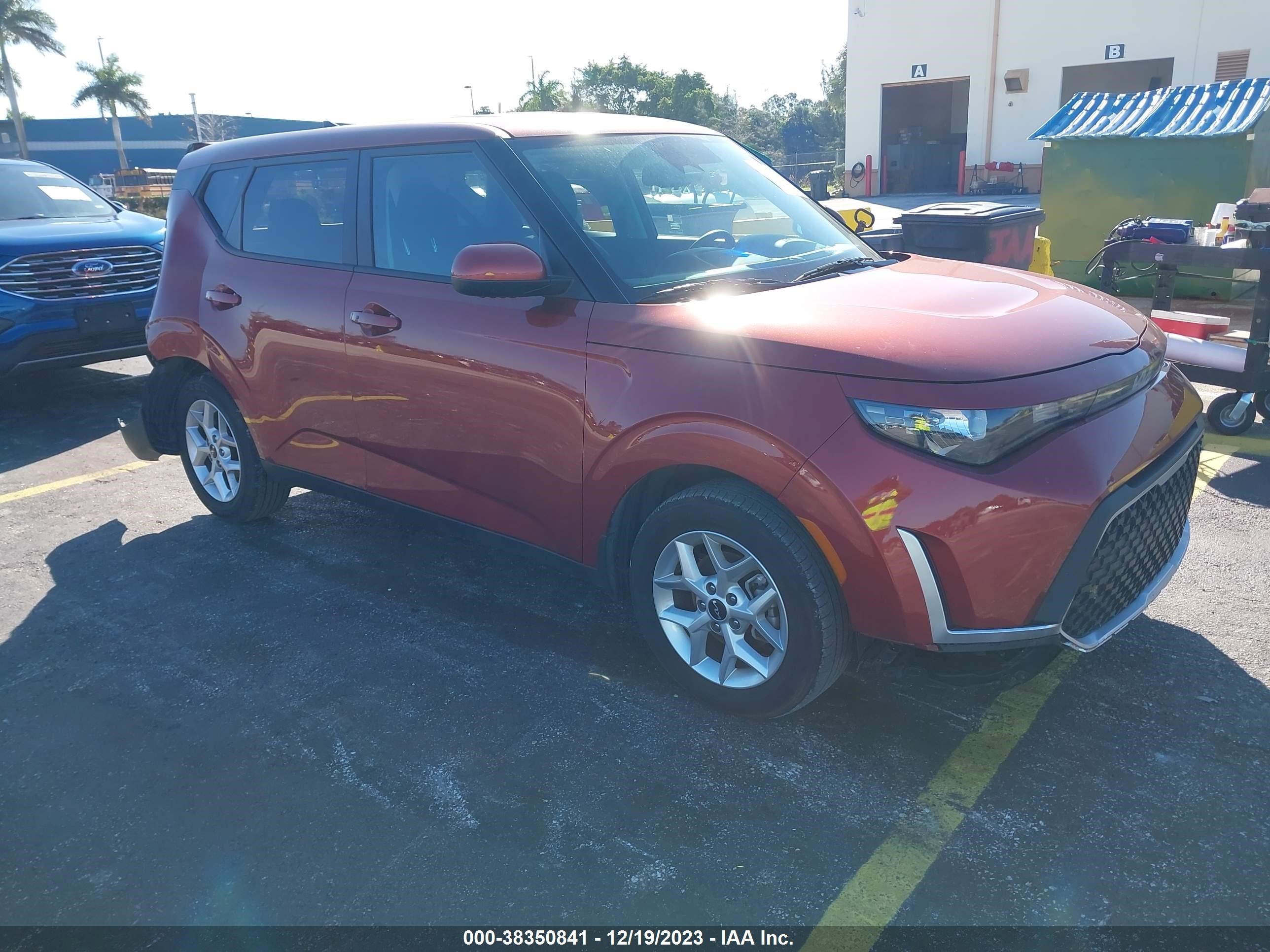 KIA SOUL 2023 kndj23au4p7875598