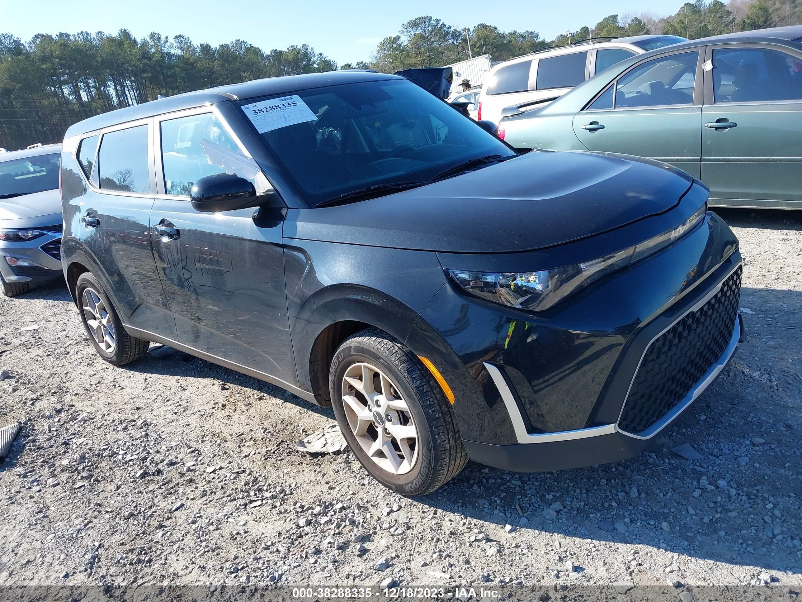 KIA SOUL 2023 kndj23au6p7852274