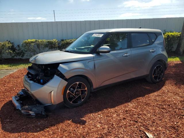 KIA SOUL 2023 kndj33au9p7893074