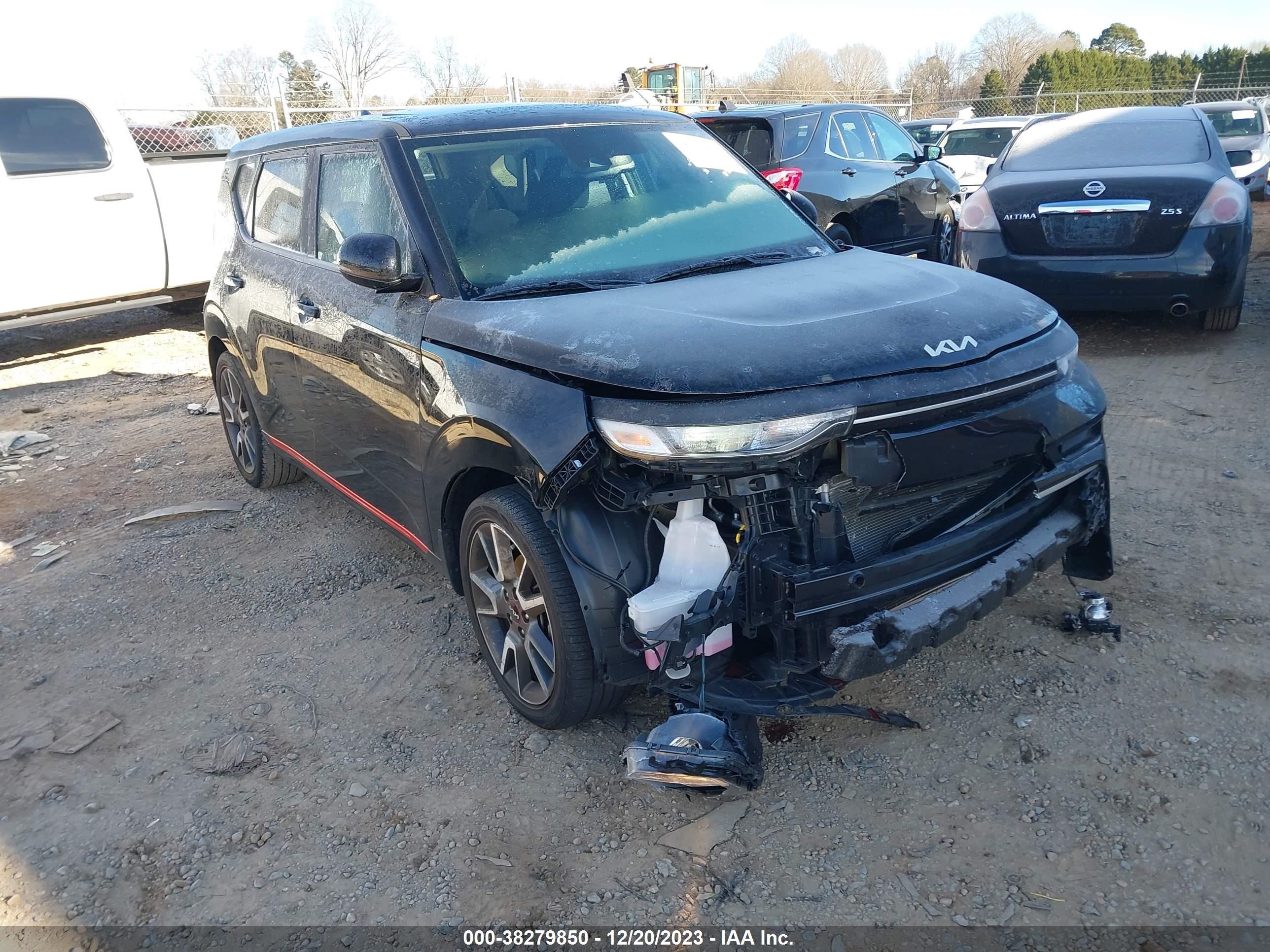 KIA SOUL 2022 kndj63au6n7151316