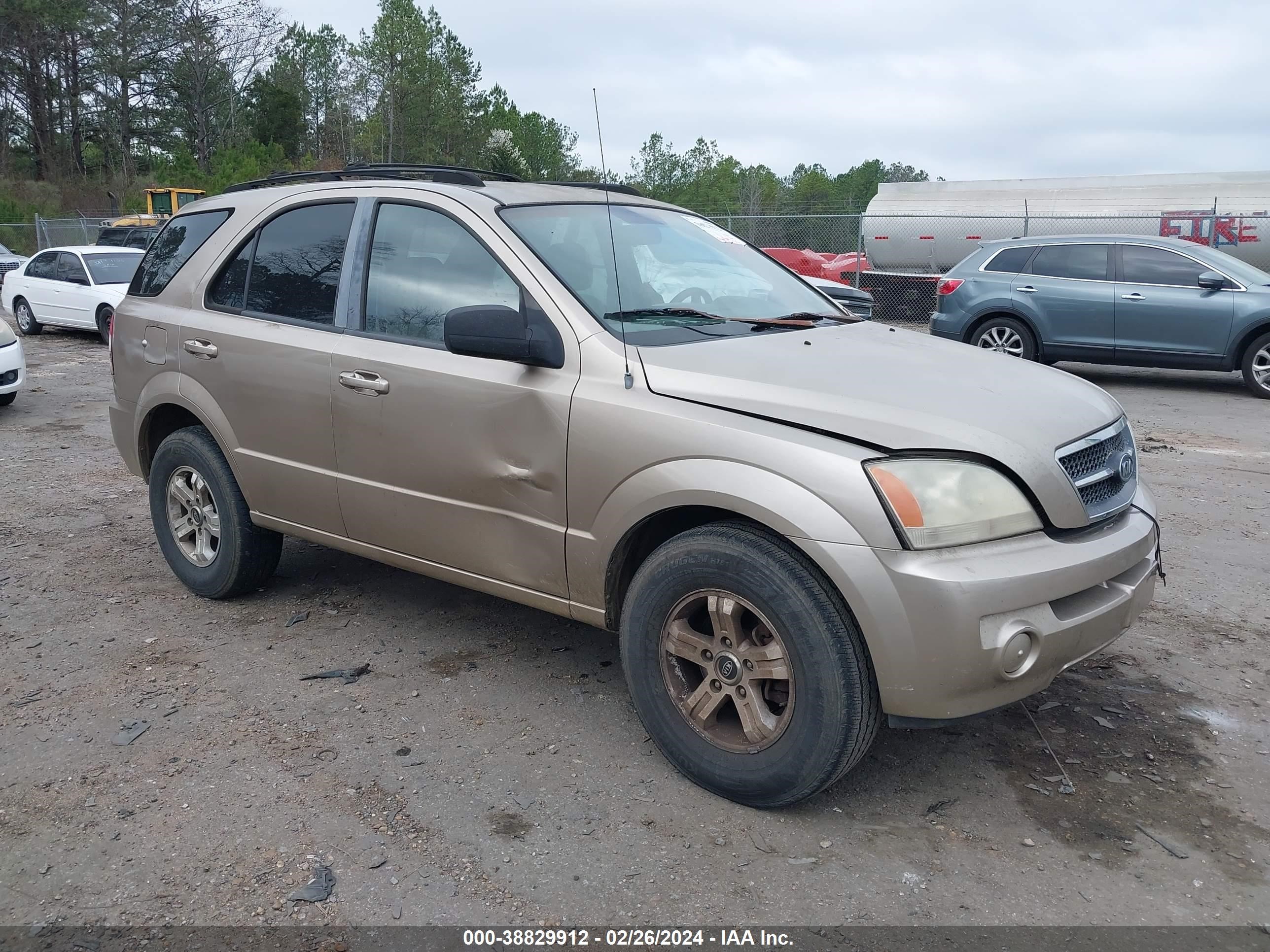 KIA SORENTO 2004 kndjd733245287390