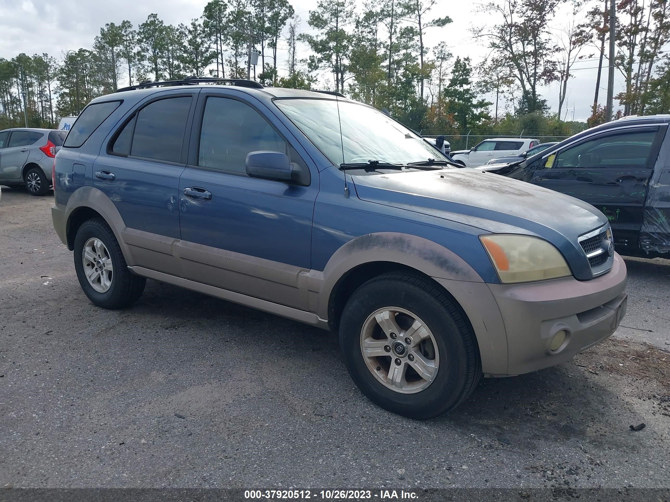 KIA SORENTO 2004 kndjd733245306035