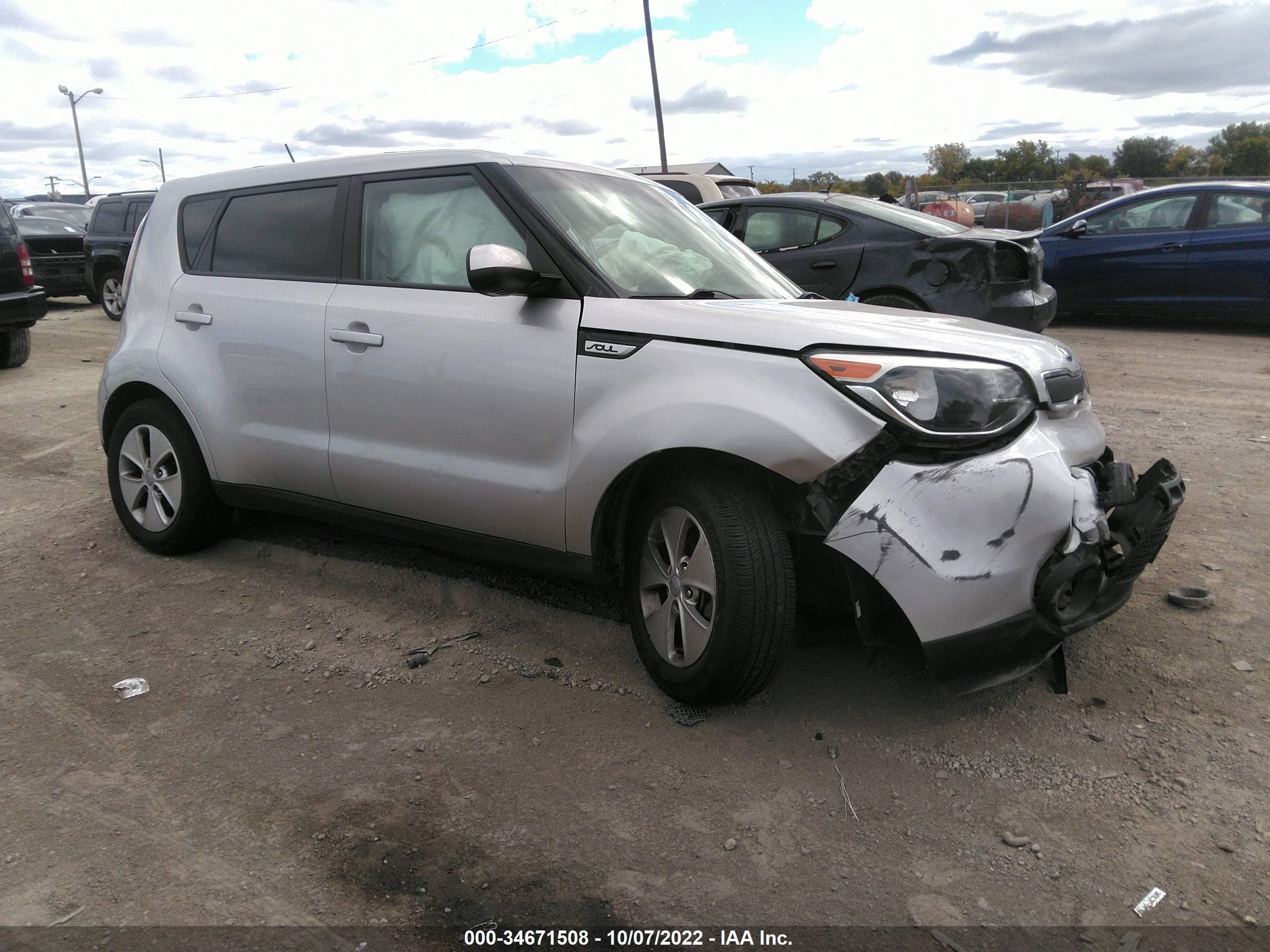 KIA SOUL 2016 kndjn2a20g7838239