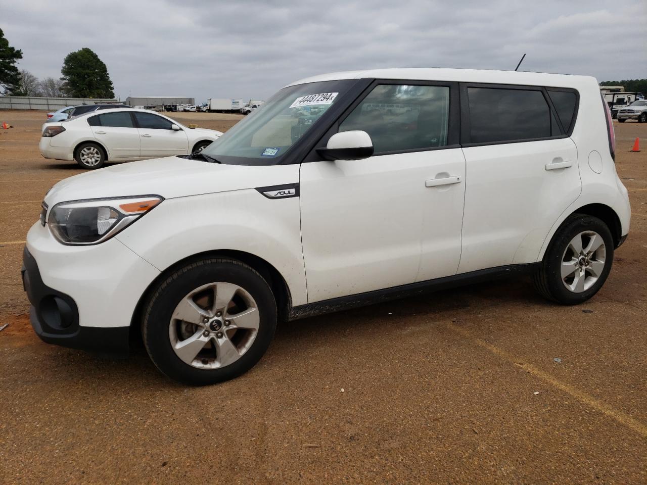 KIA SOUL 2017 kndjn2a20h7466581