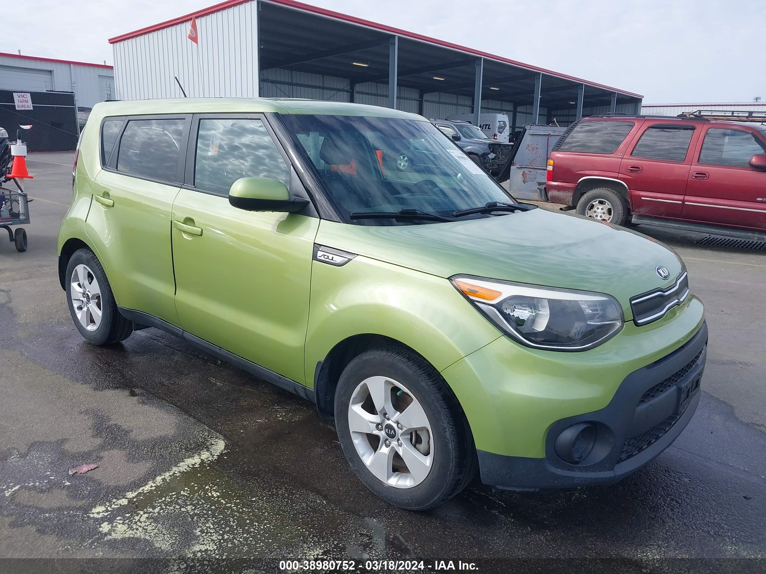 KIA SOUL 2017 kndjn2a20h7885417