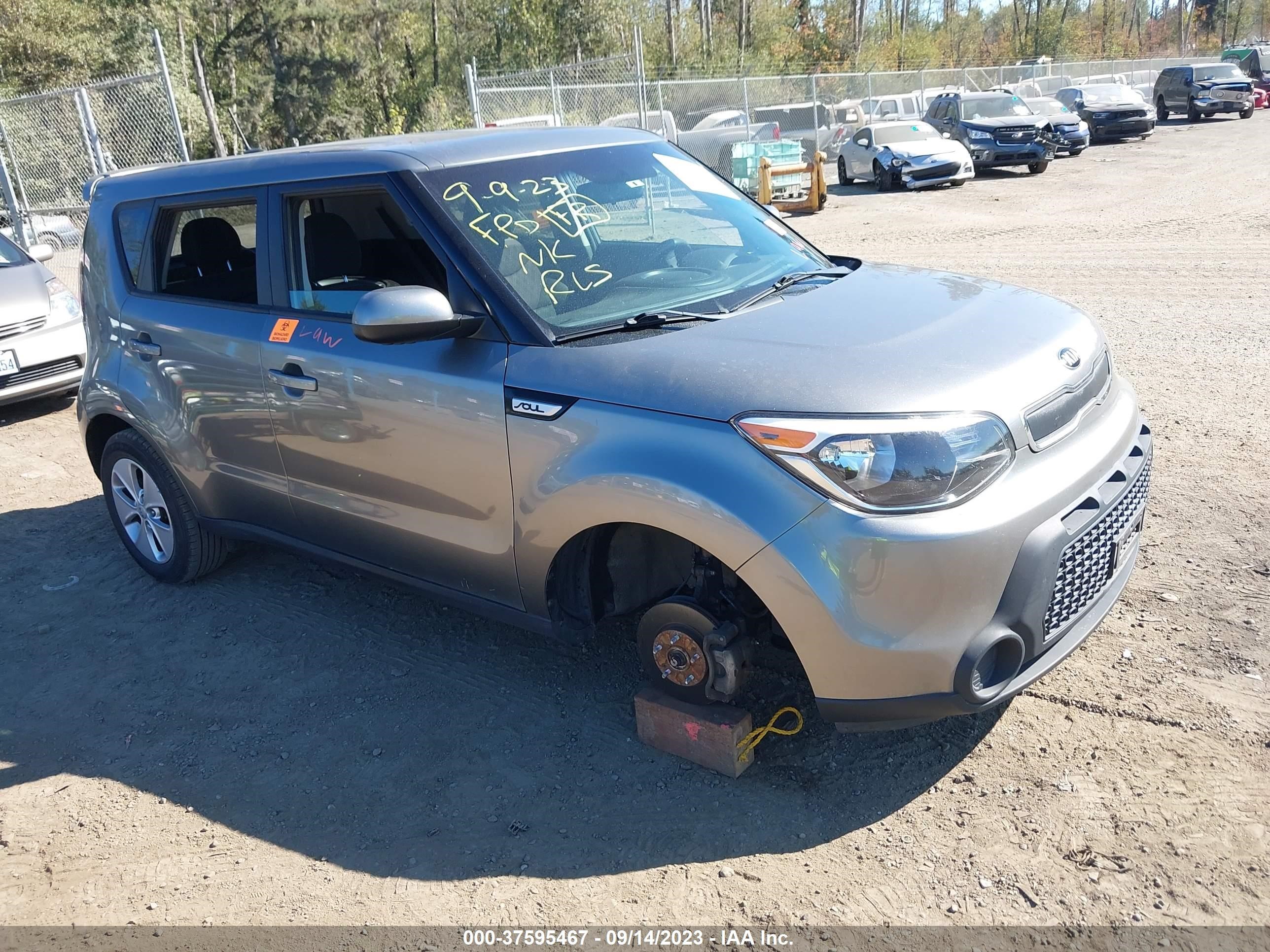 KIA SOUL 2015 kndjn2a21f7125512