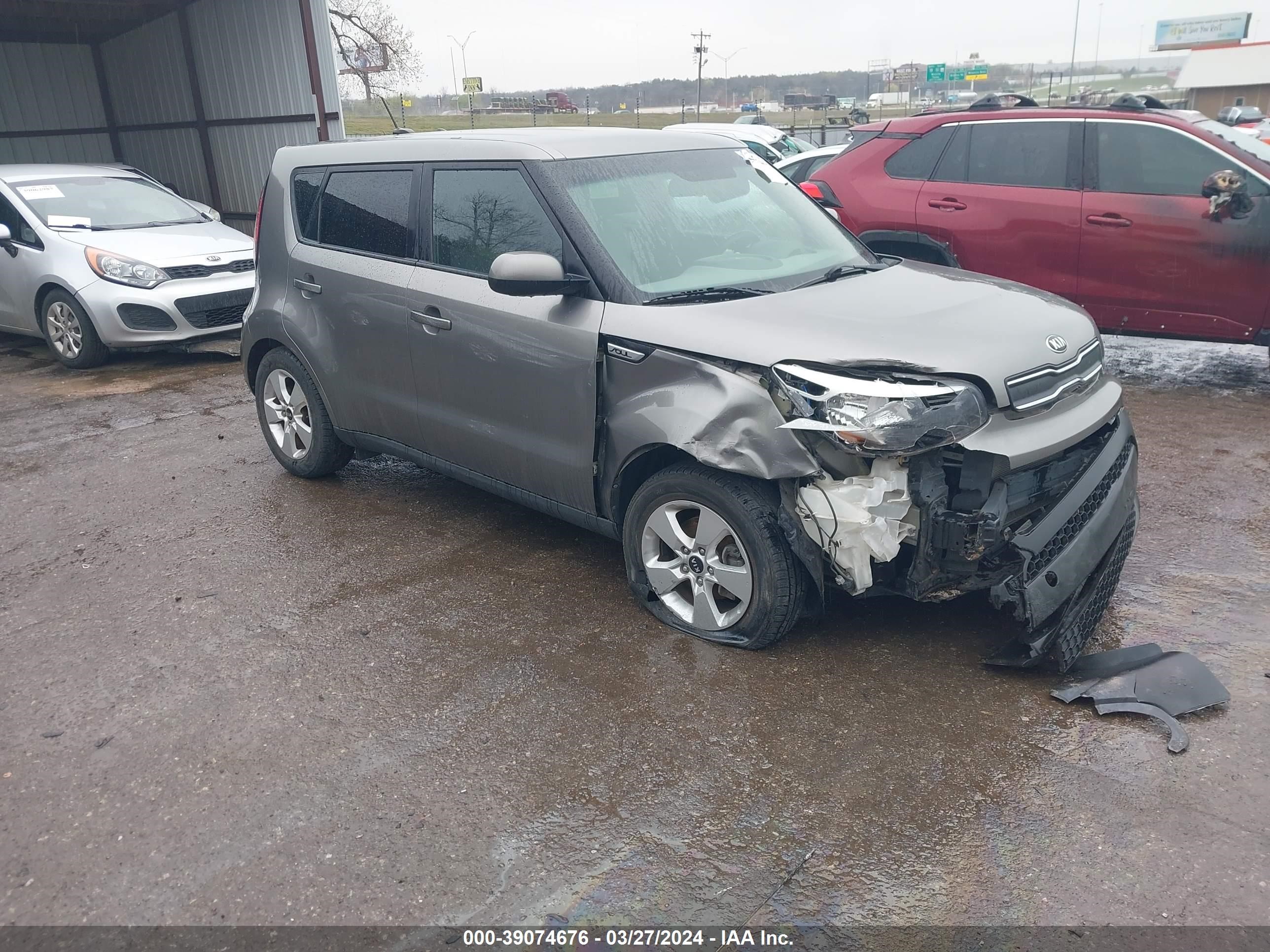 KIA SOUL 2017 kndjn2a21h7449210