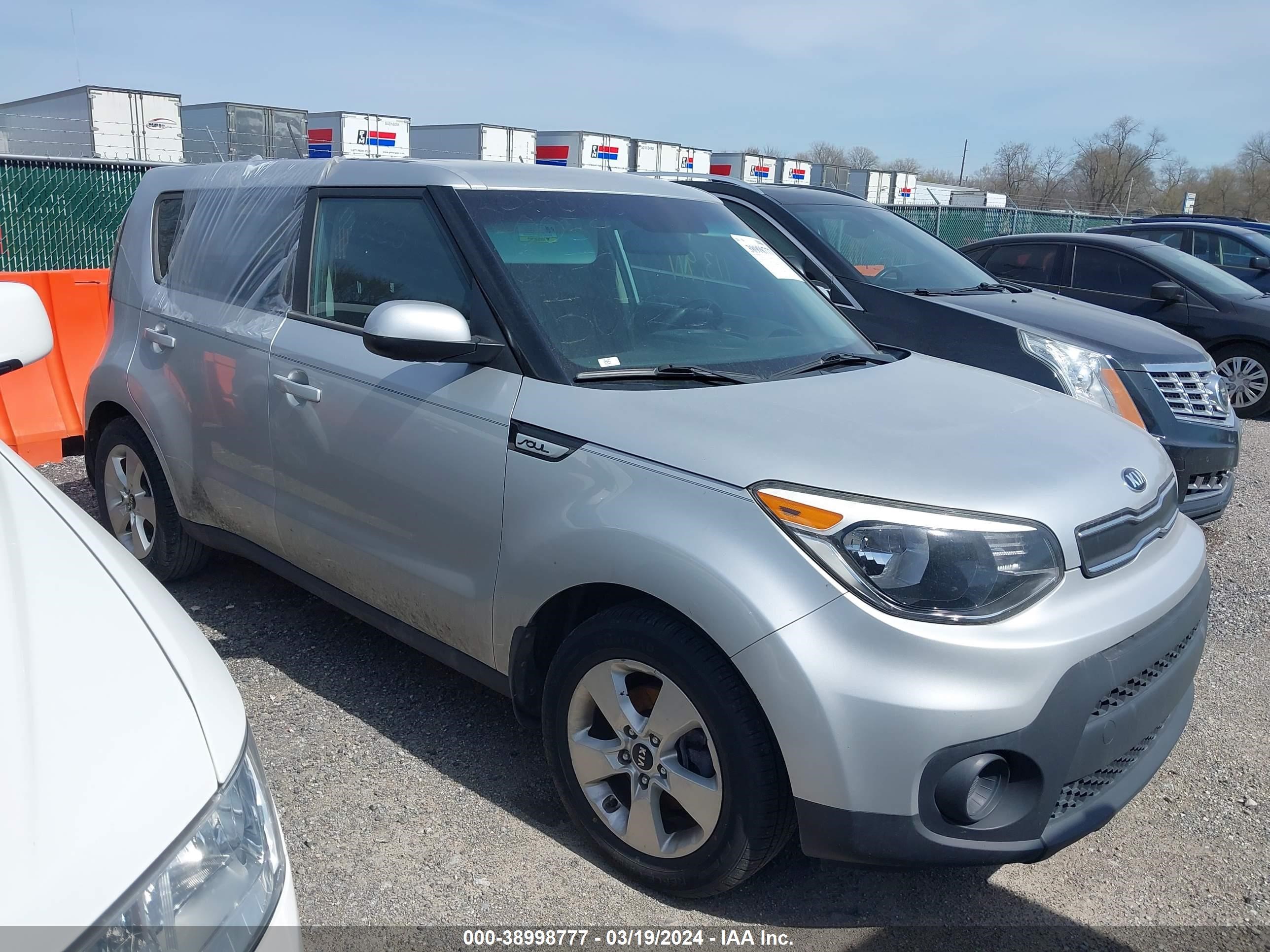 KIA SOUL 2018 kndjn2a21j7507256