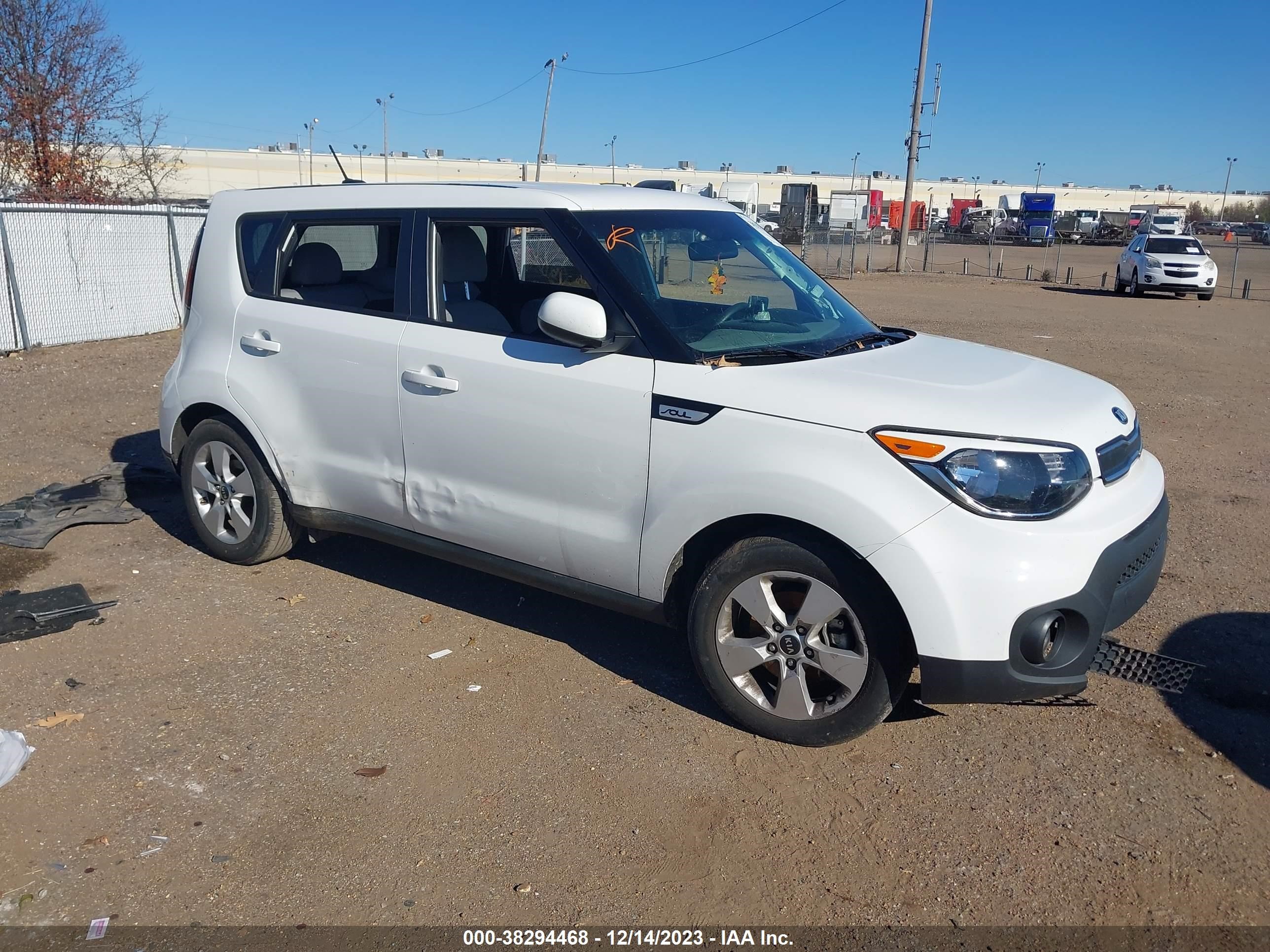 KIA SOUL 2018 kndjn2a21j7904983