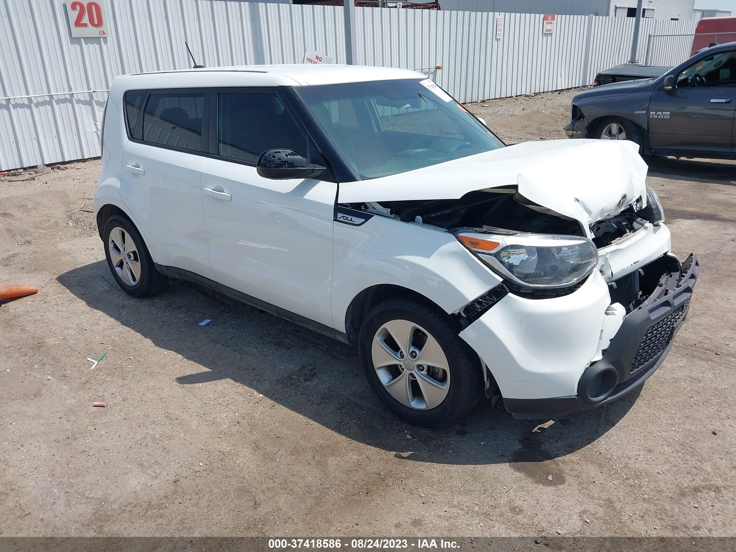 KIA SOUL 2016 kndjn2a22g7265814