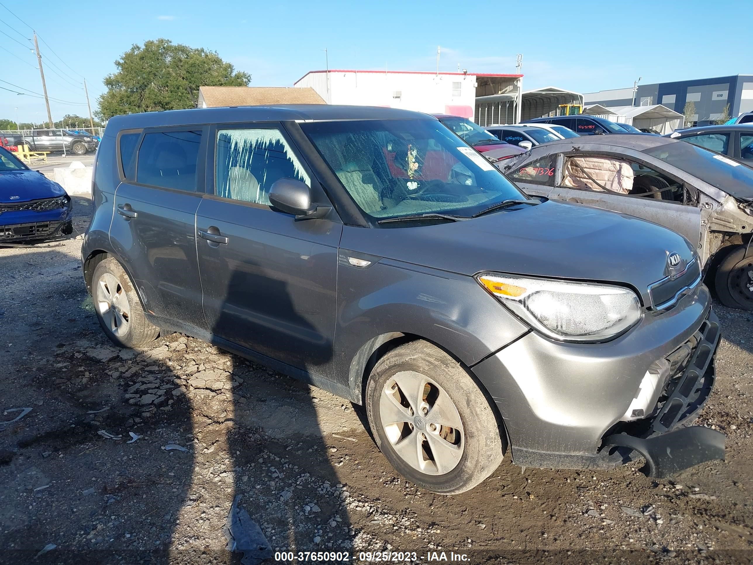 KIA SOUL 2014 kndjn2a23e7025653